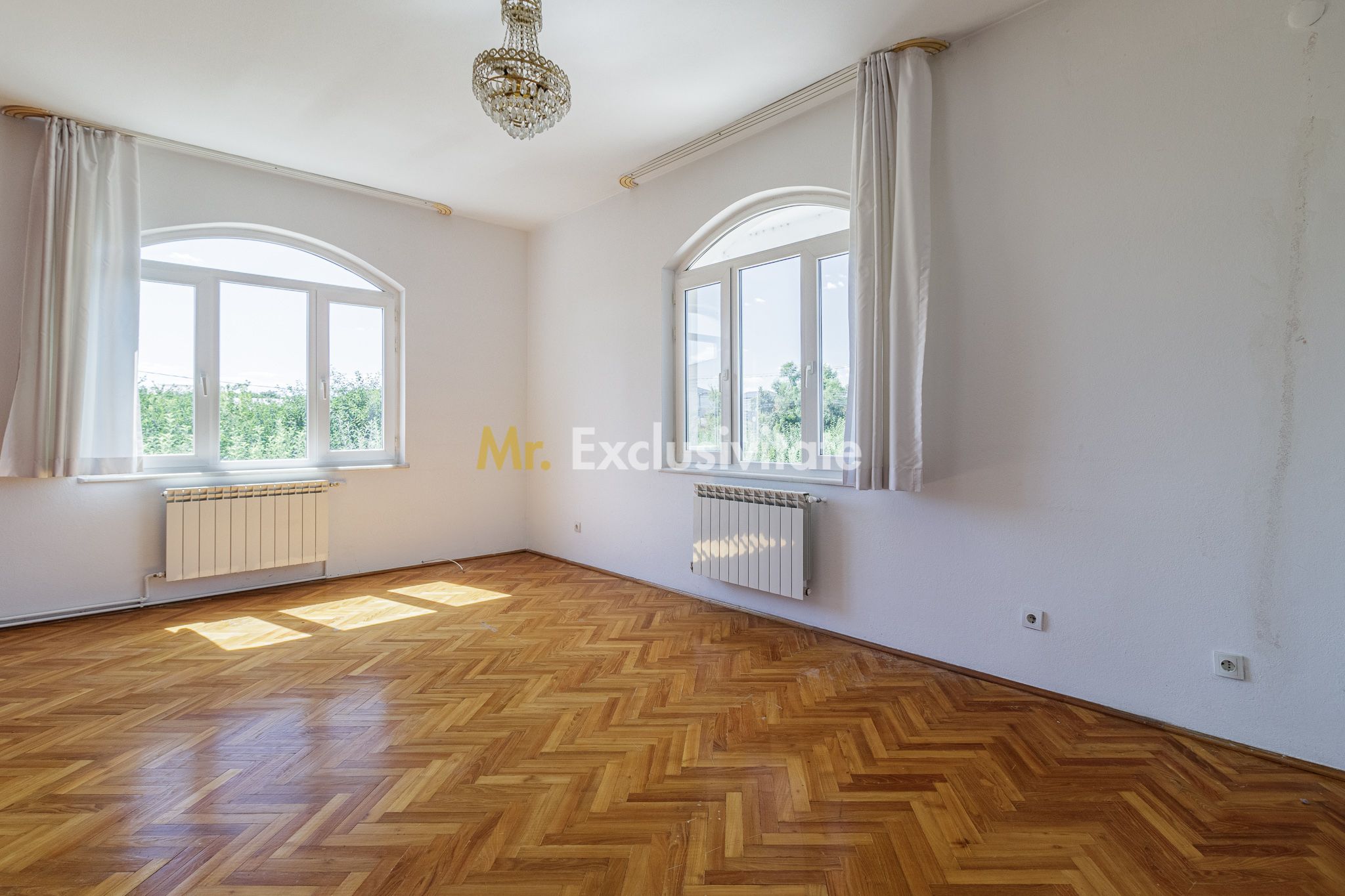 Domeniu privat 5.000 mp, cu reședință de 625 mp și piscină, Corbeanca — fotografia 9