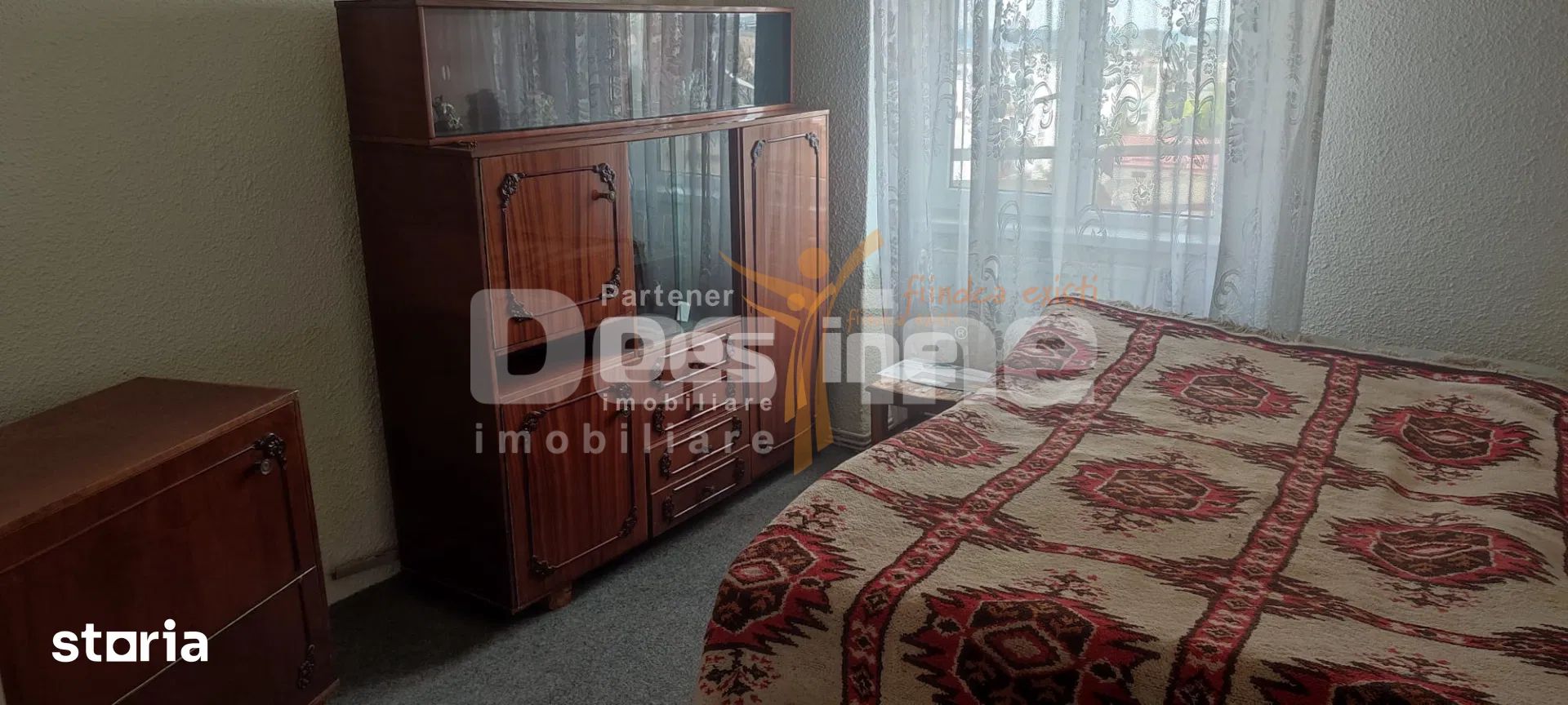 Apartament 3 camere, decomandat, etaj intermediar, zona Materna — fotografia 6