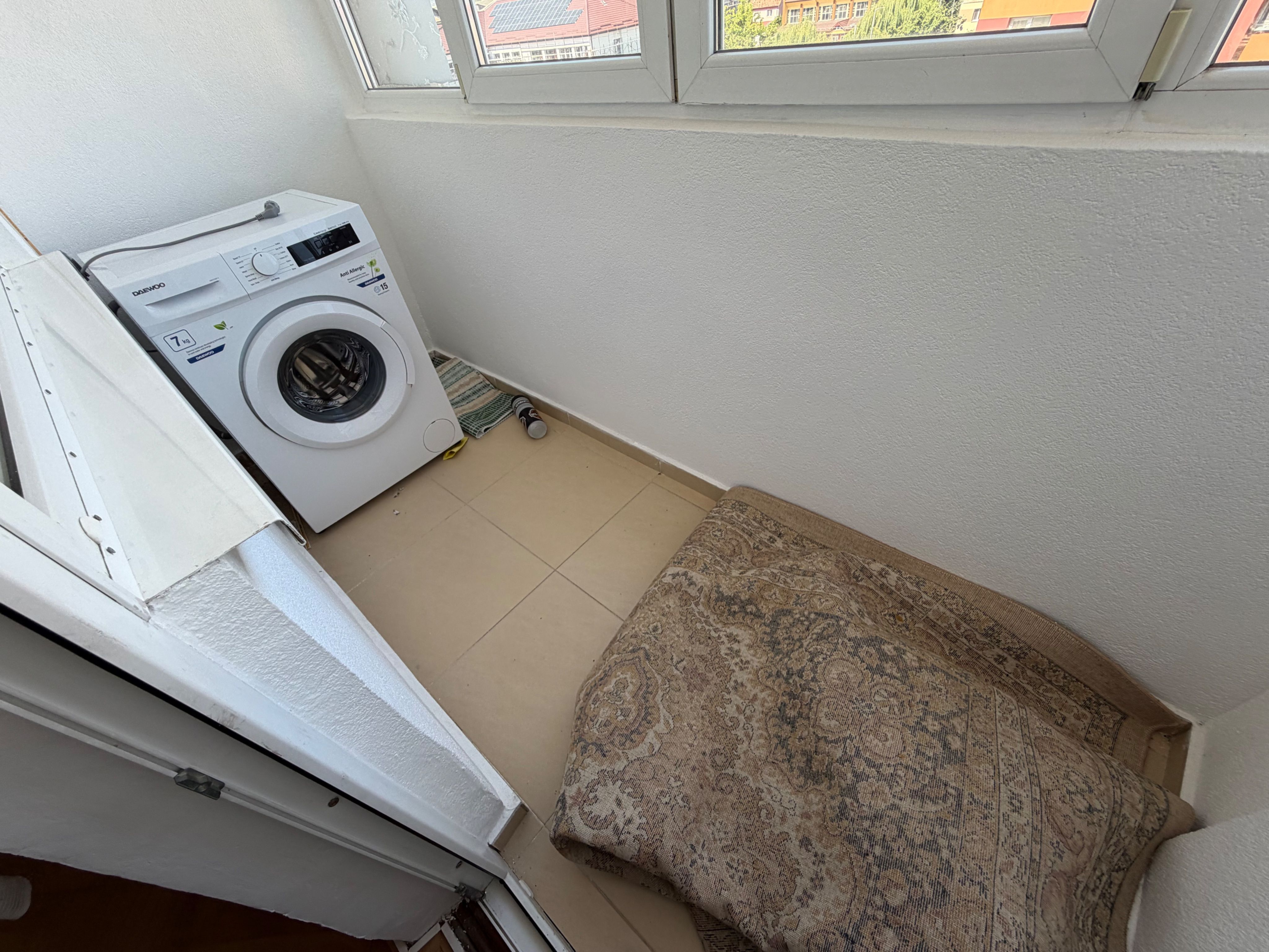 Apartament 3 camere de inchiriat, etaj 5 - zona Cetate — fotografia 9