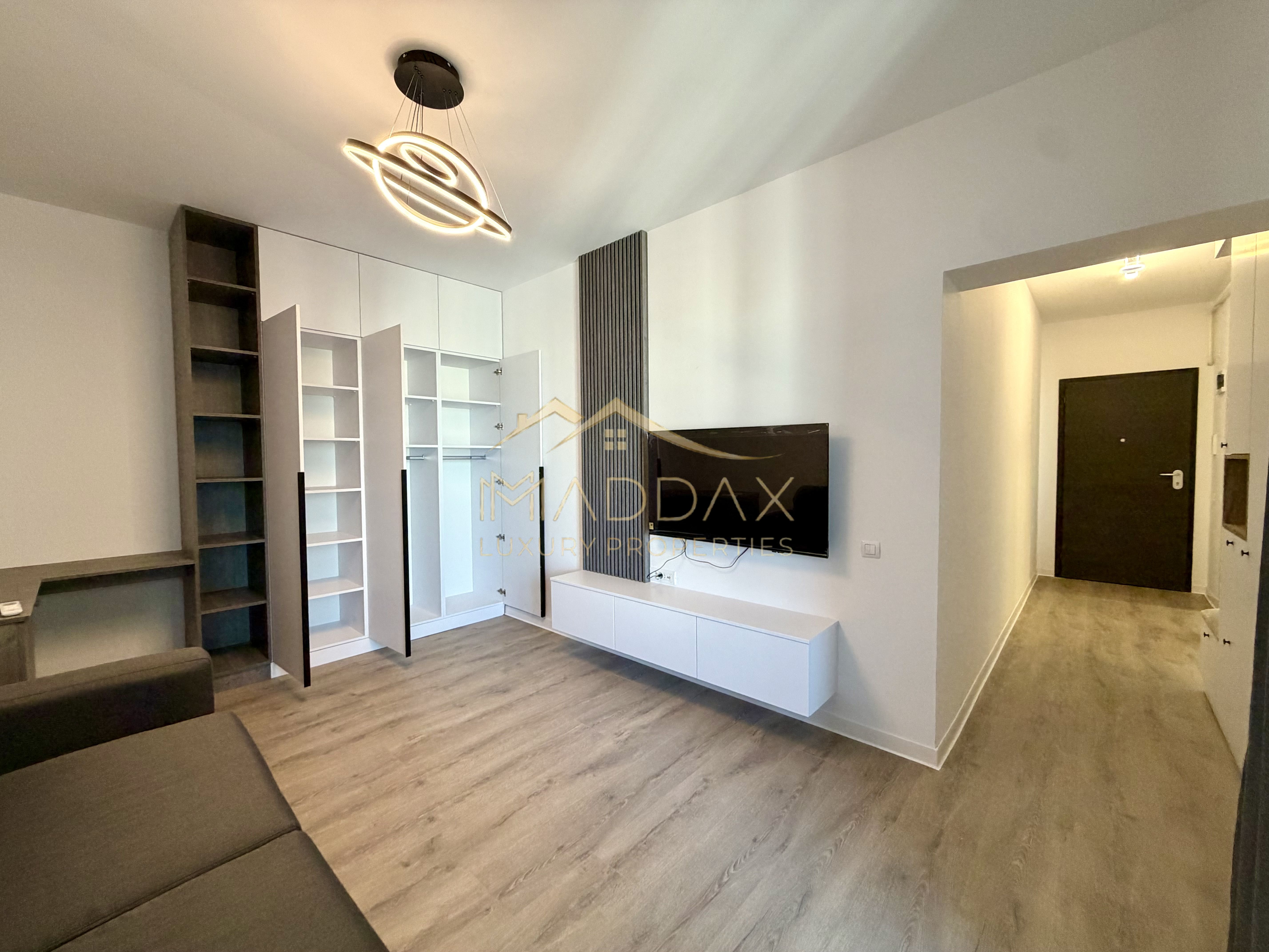 Studio NOU *mobilat & utilat complet* // Drumul Taberei