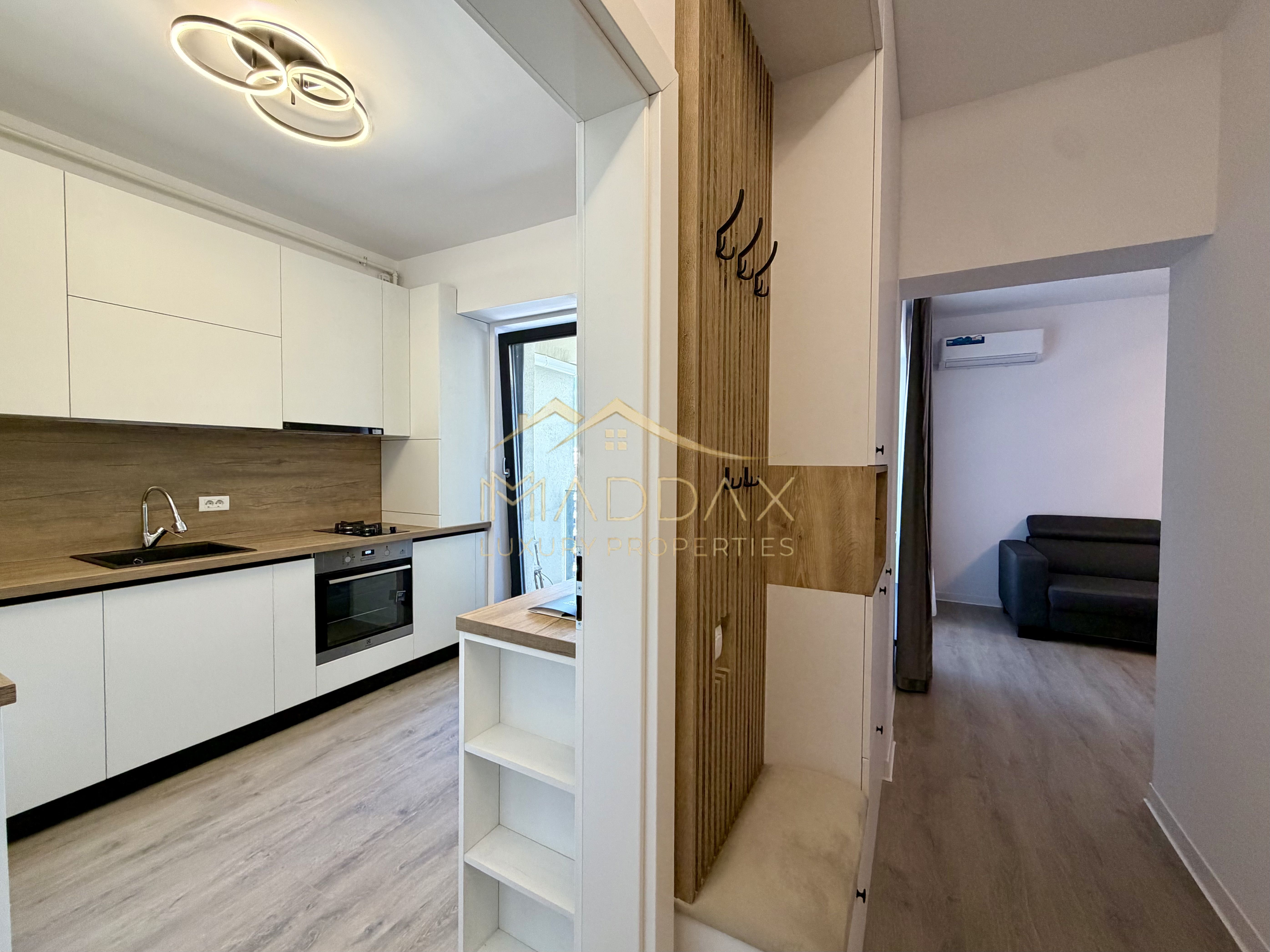 Studio NOU *mobilat & utilat complet* // Drumul Taberei — fotografia 10