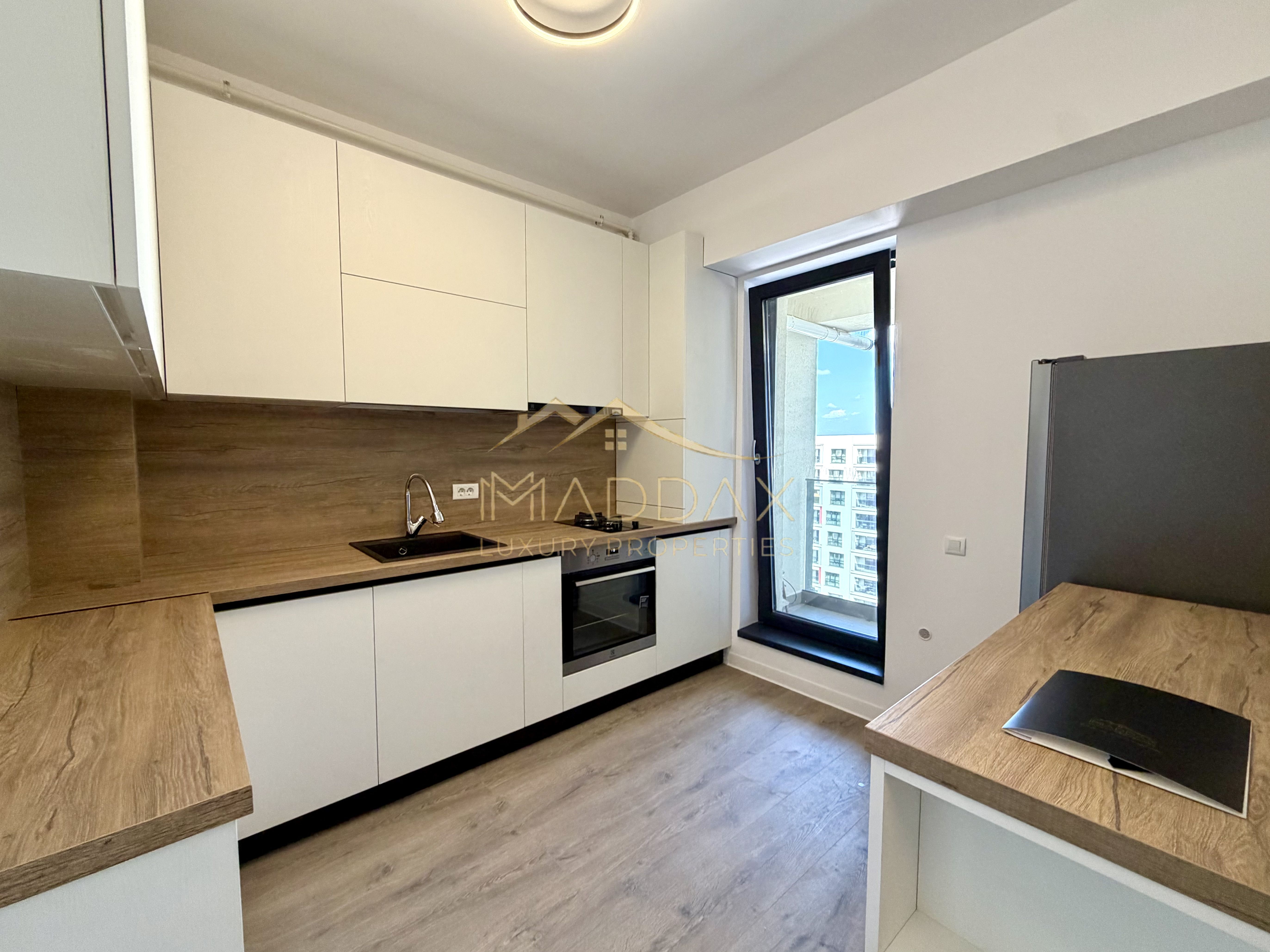Studio NOU *mobilat & utilat complet* // Drumul Taberei — fotografia 13