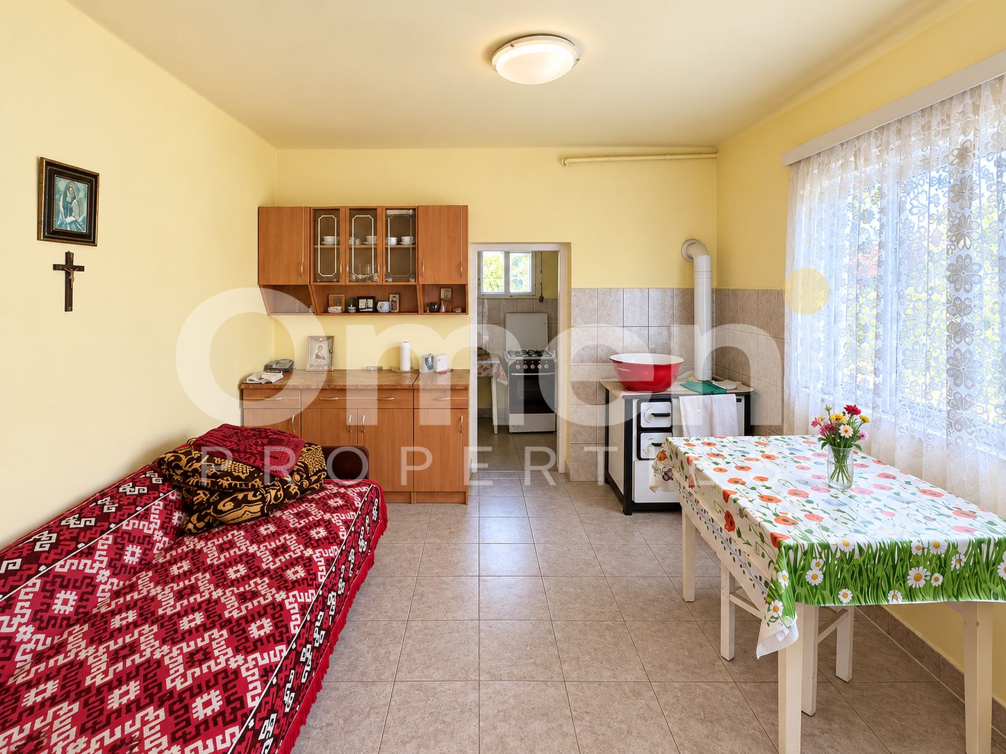 Casă cu teren 4.200 mp | Anexe multiple | Ideală pentru 2 familii | Letca, Sălaj — fotografia 5
