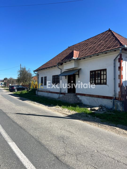 Casă în Comuna Corbi, Argeș – ideală pentru afacere