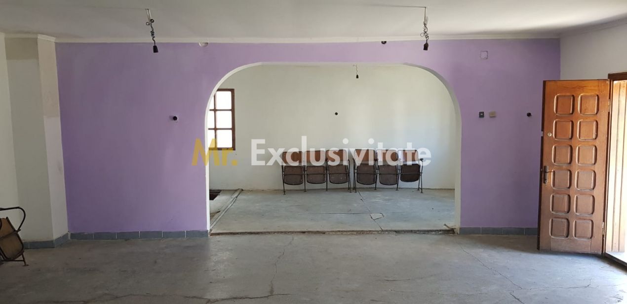 Casă  în Comuna Corbi, Argeș – ideală pentru afacere — fotografia 4