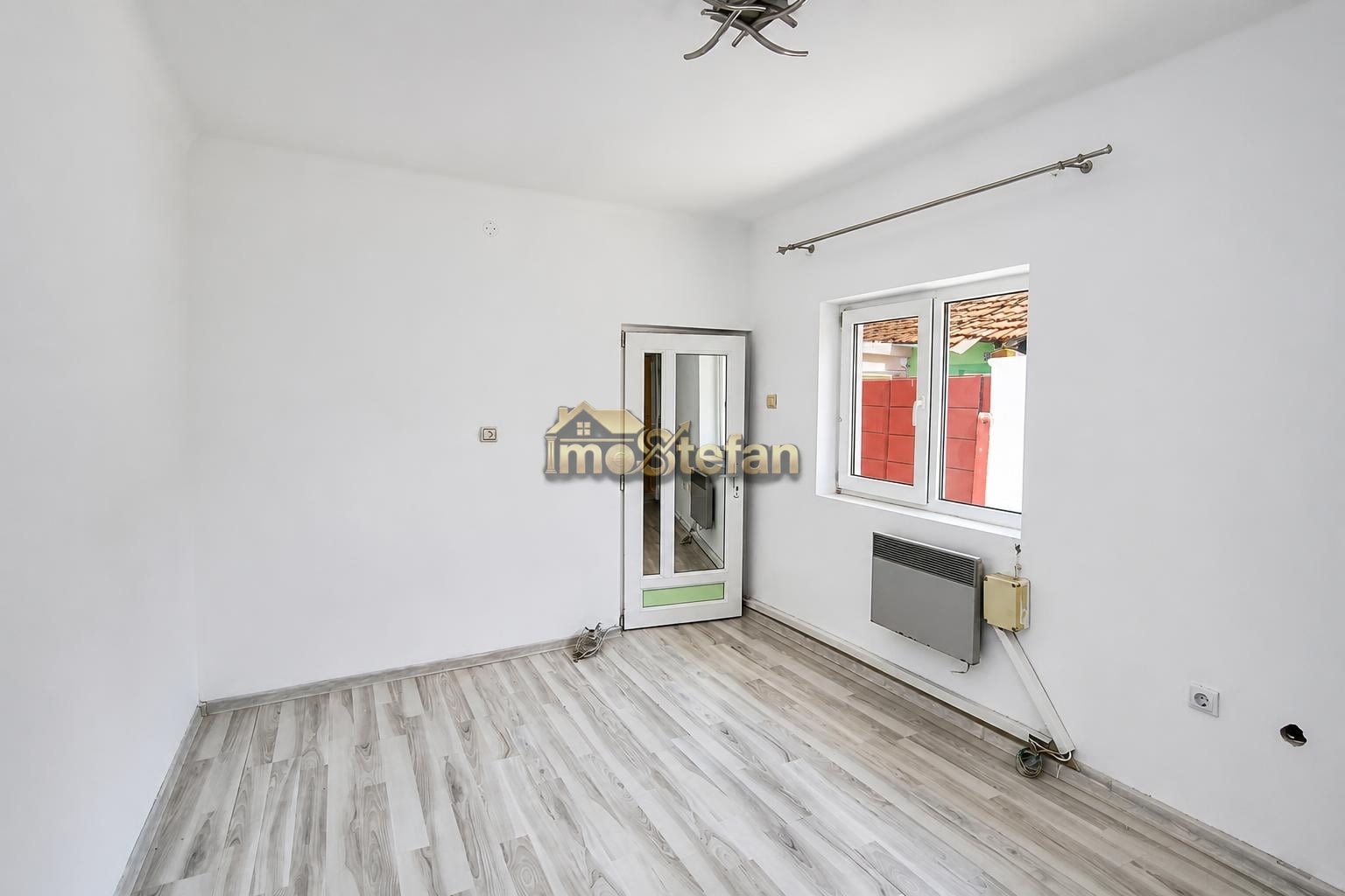 Casă de vânzare 3 camere, Zona Stadion | 55.000€ | Exclusiv Cash — fotografia 15