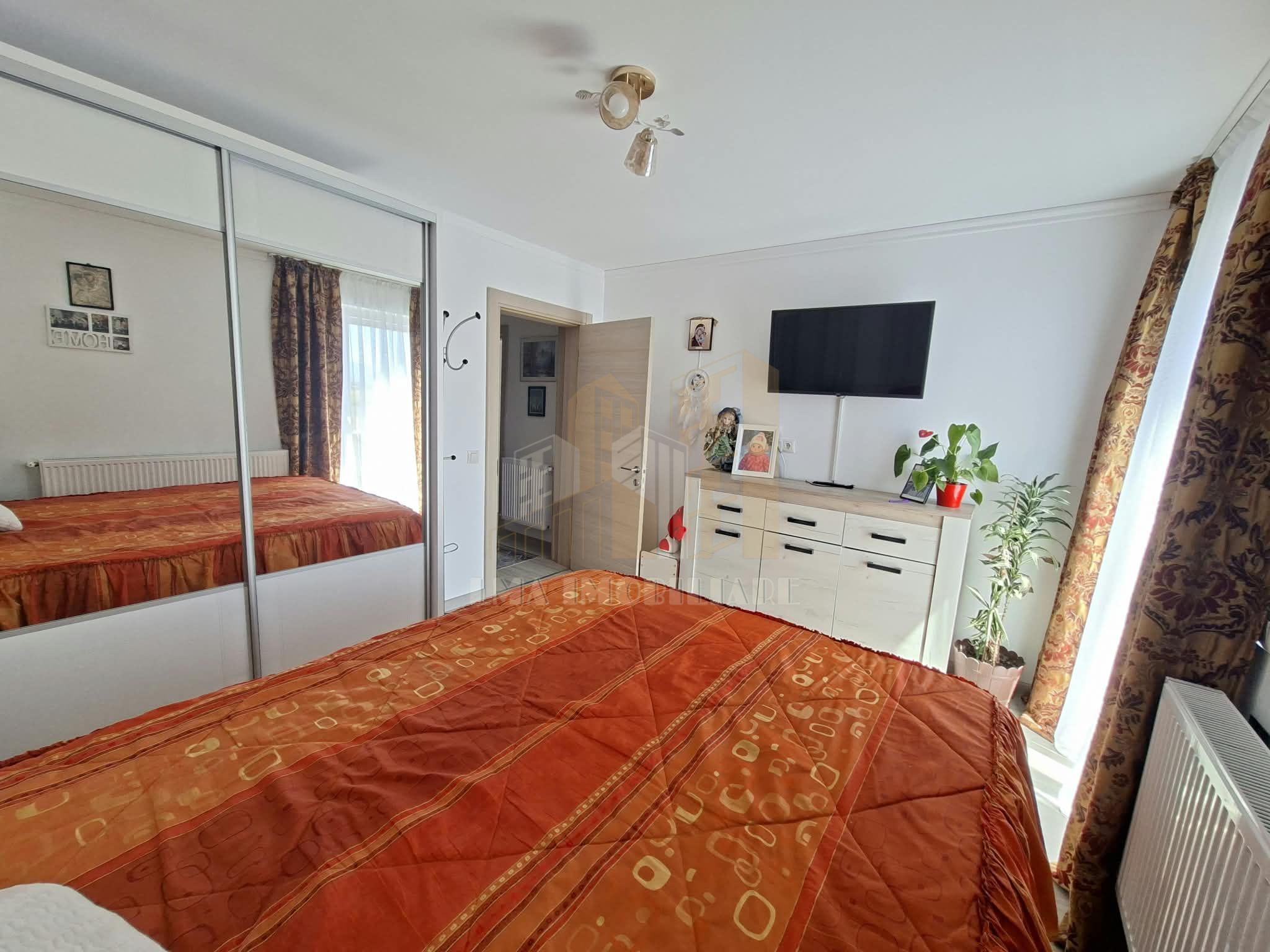 Casa insiruita Sanpetru strada Macesului Brasov — fotografia 19