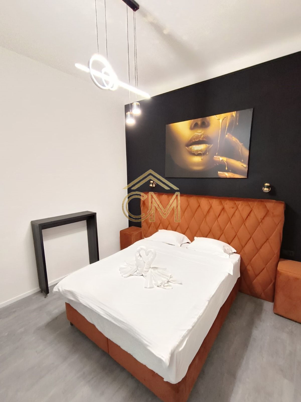Apartament 4 Camere-Ultracentral-Etaj 1-Pivnita-82MPU