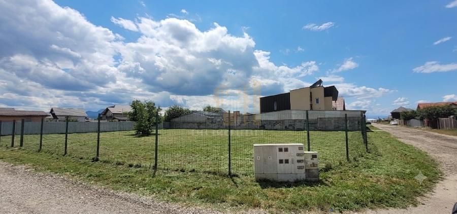 Teren intravilan Harman Brasov cu autorizație de construire — fotografia 4