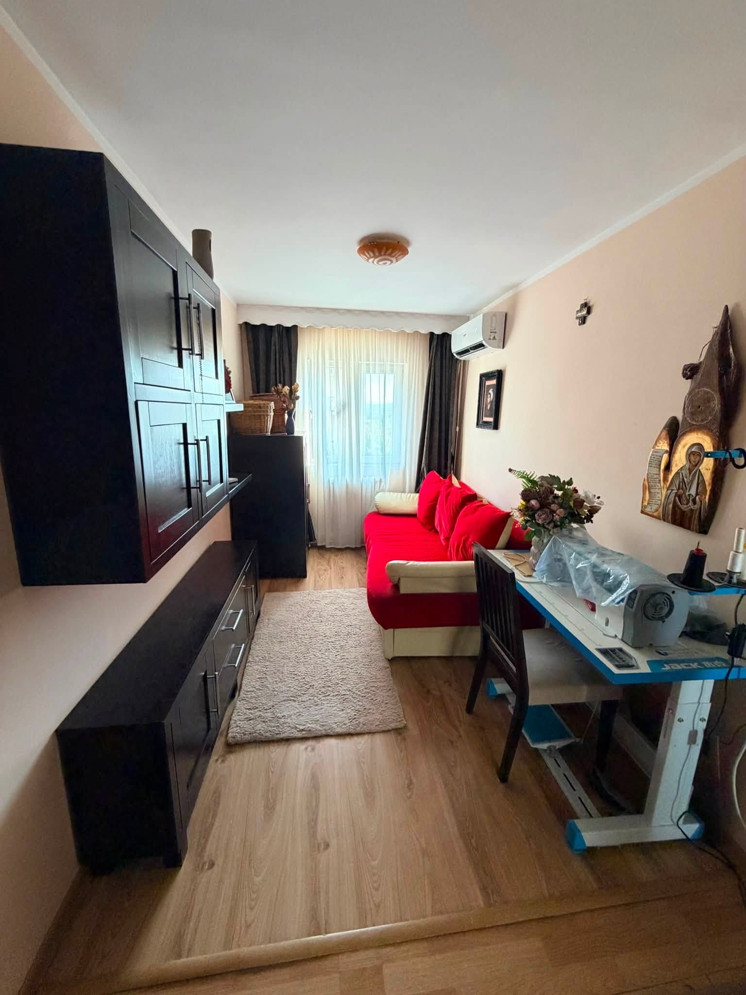 OFERTĂ! Apartament spațios cu 3 camere + garaj | Stadion — fotografia 3