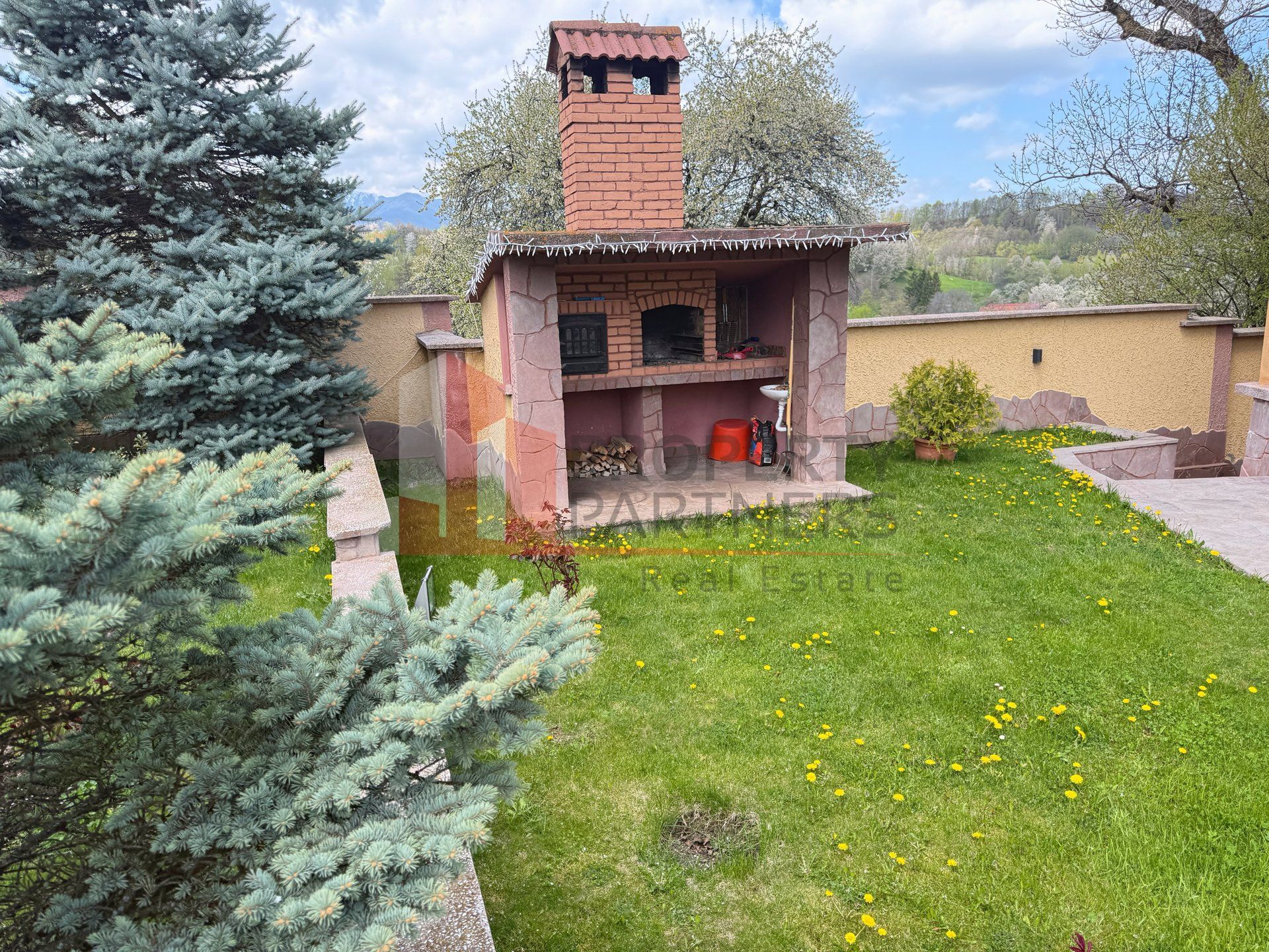 Casă 5 dormitoare + casă de oaspeți, priveliște Piatra Craiului, Sohodol-Bran — fotografia 6