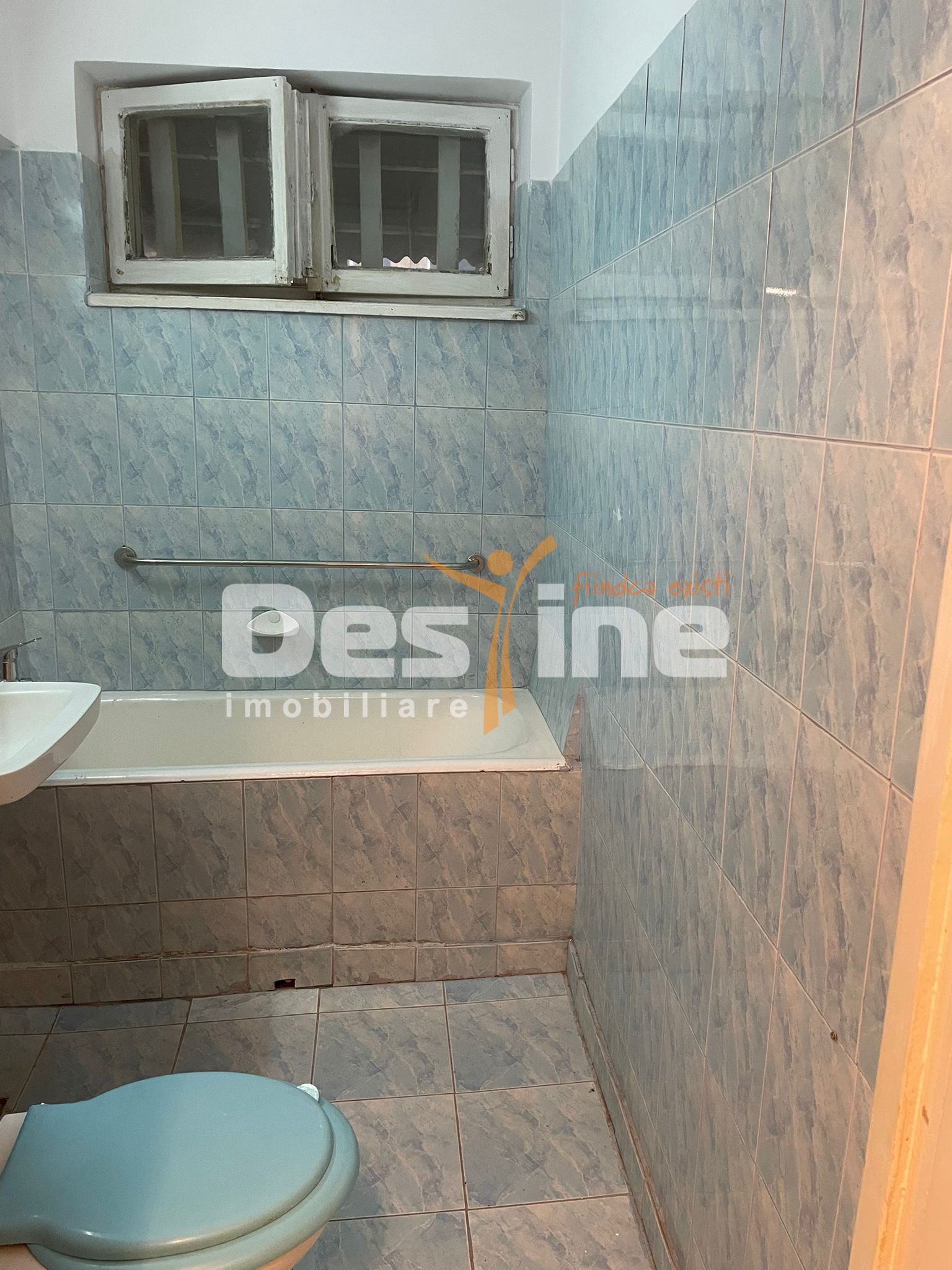 Apartament 3 camere semidecomandat , Bd. 1 Mai ,Sector 6 , — fotografia 9