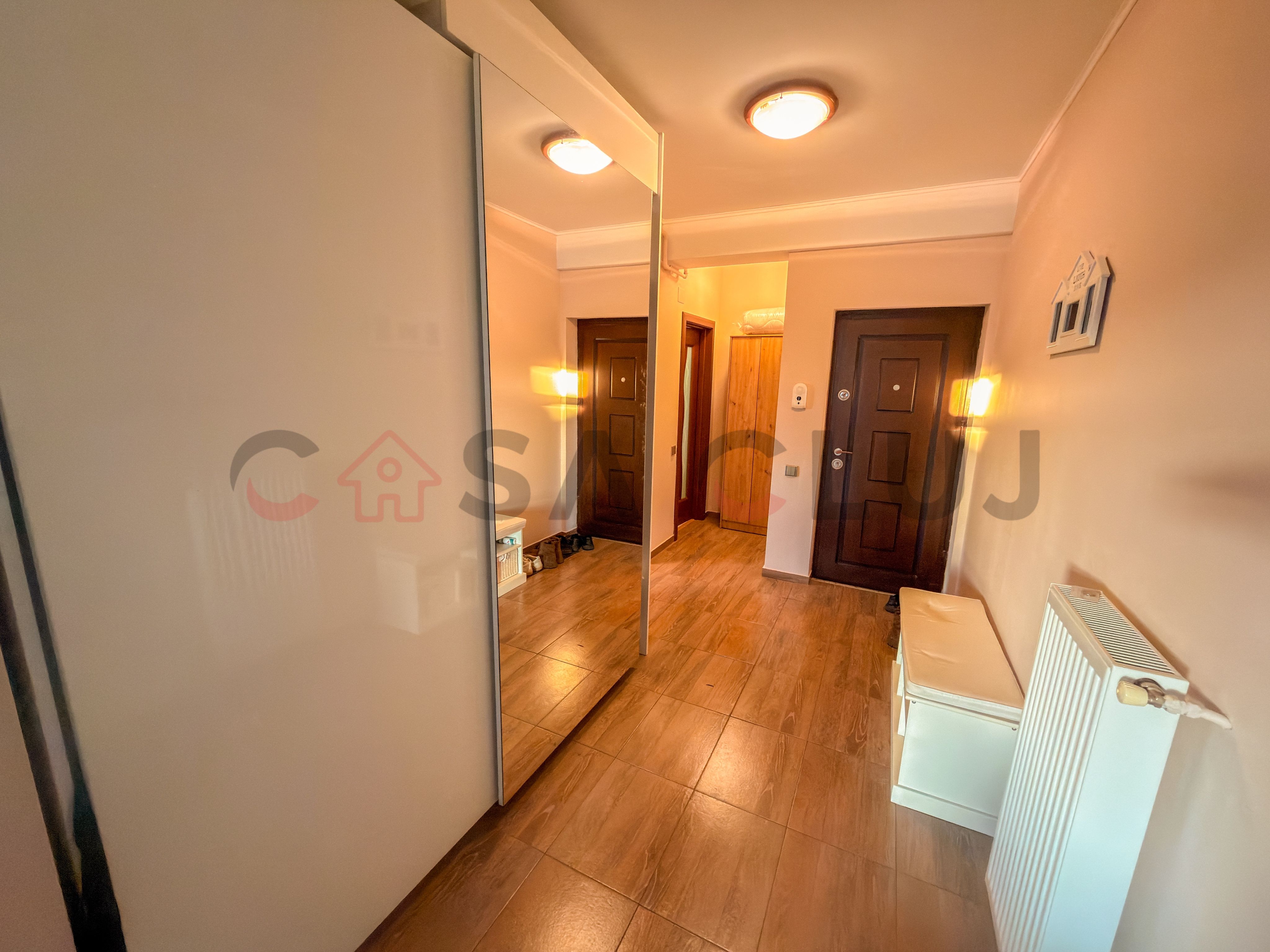 Apartament frumos, 2 bai, spațios, garaj, Bibescu, Zorilor ! — fotografia 7