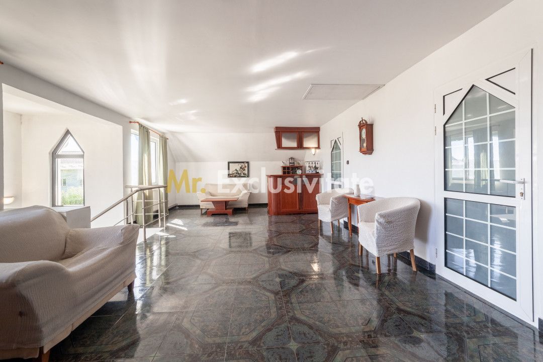 Casa visurilor cu 4000 mp livada roditoare si gradina Darmanesti-Arges — fotografia 2