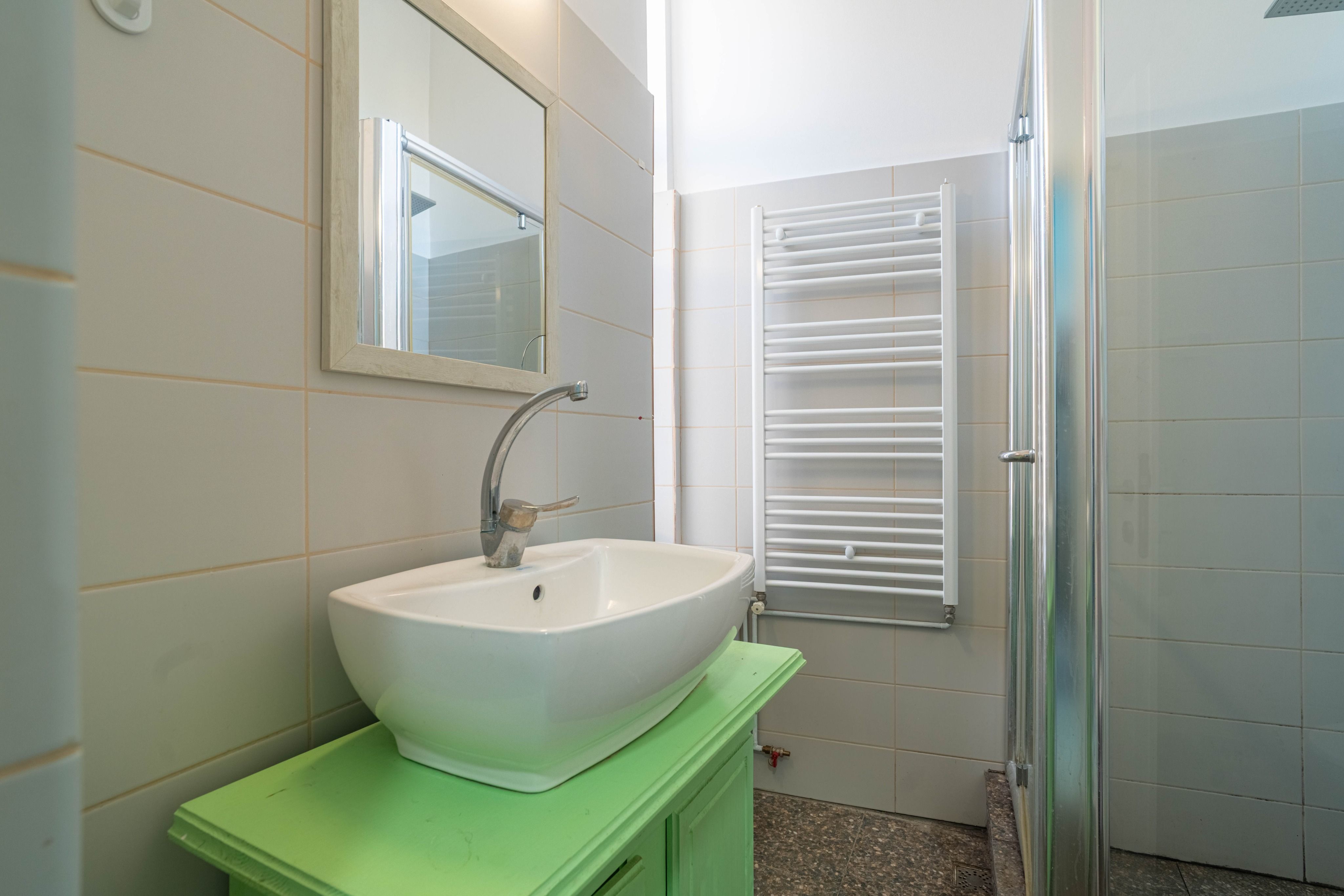 Apartament cu 1 cameră – Central, Arad | Renovat, mobilat și utilat — fotografia 7