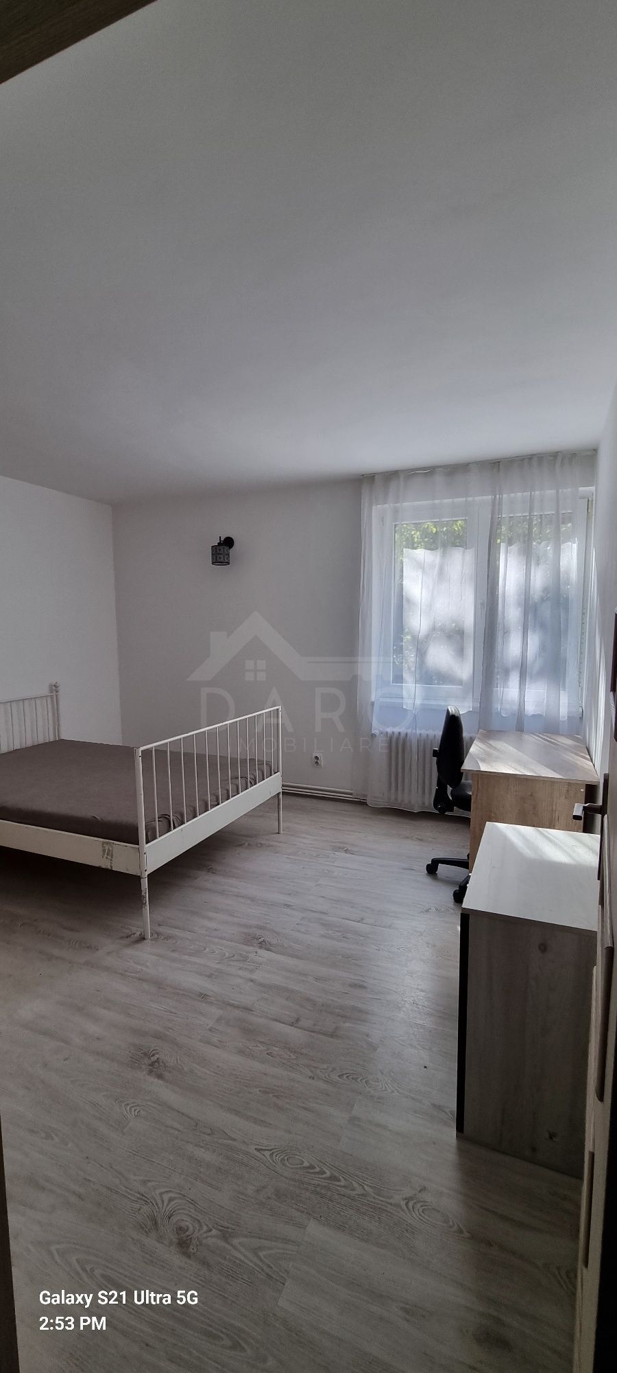 Inchiriere apartament 3 camere 7 noiembrie.For rent 2 bedrooms,1 living room,2 bathrooms apartment near UMFST — fotografia 3