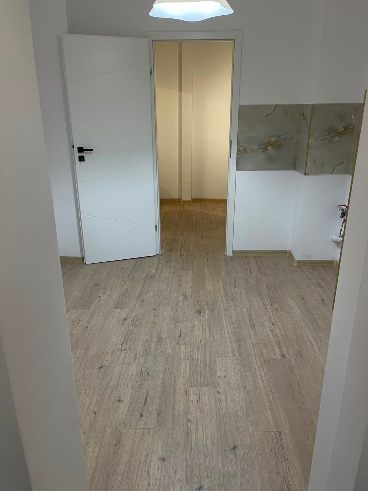 Apartament 2 camere zona Apusului/0% comision — fotografia 3