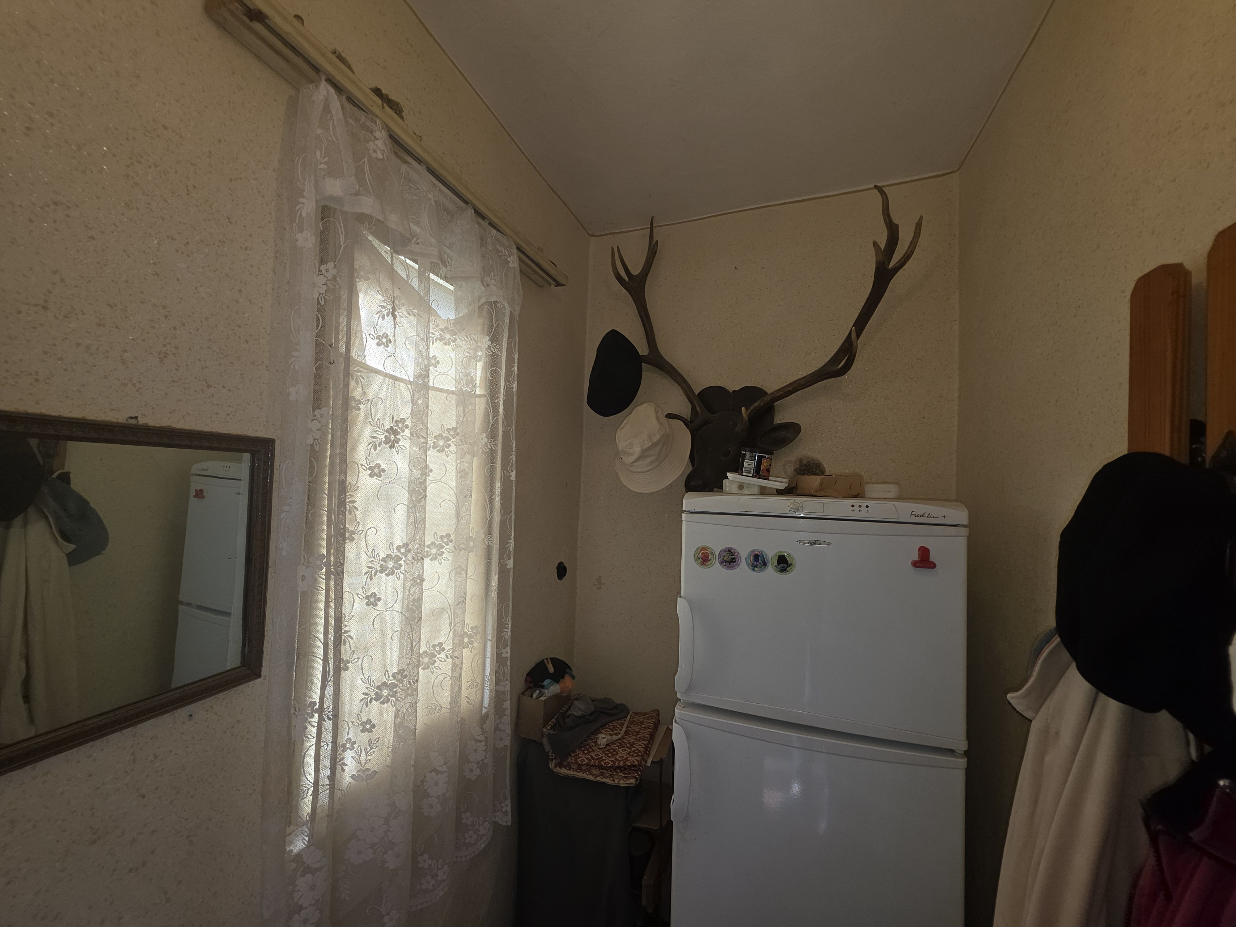 Casa ta la pret de apartament - 5 minute de Targoviste — fotografia 18