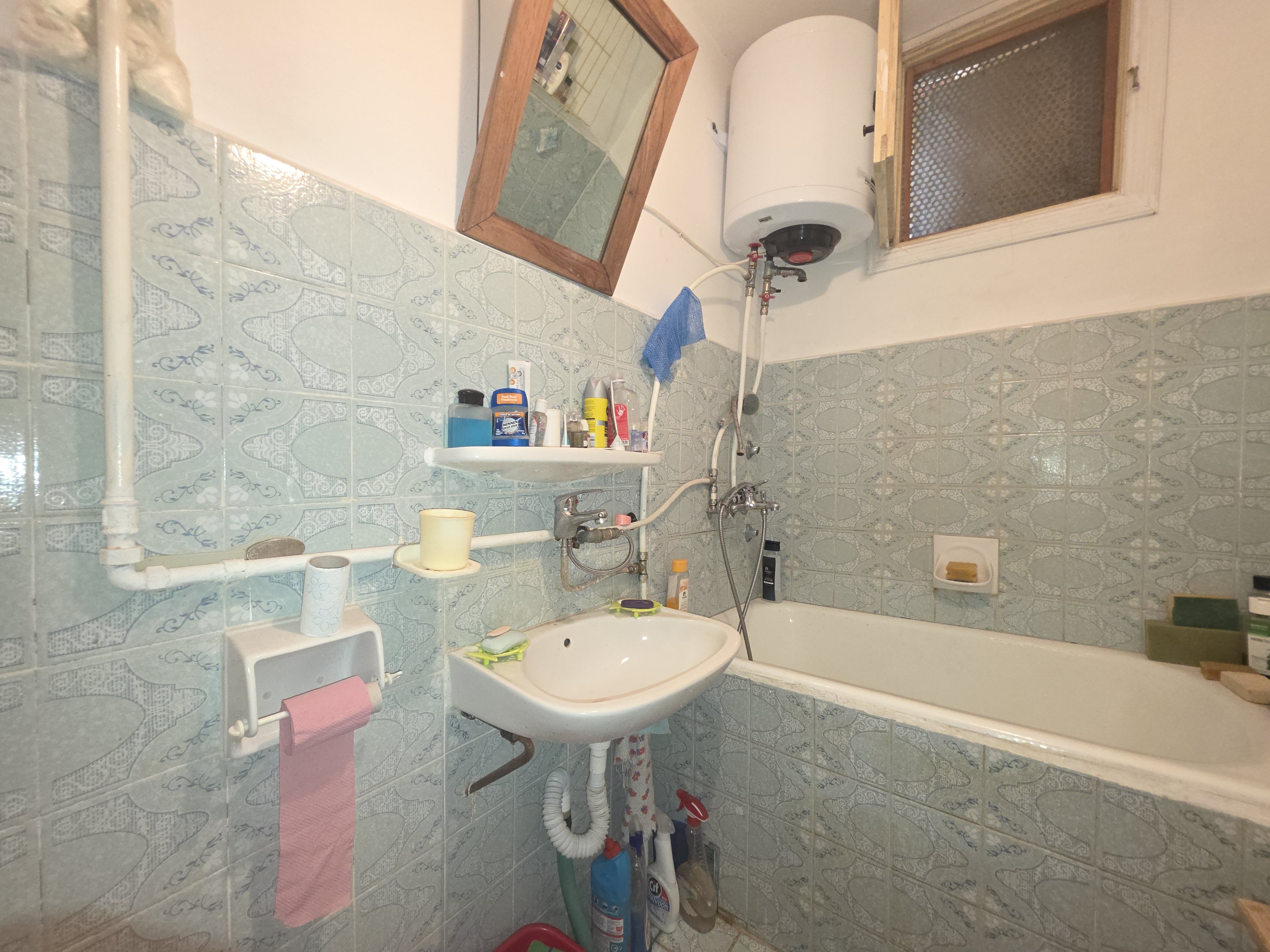 Casa ta la pret de apartament - 5 minute de Targoviste — fotografia 19