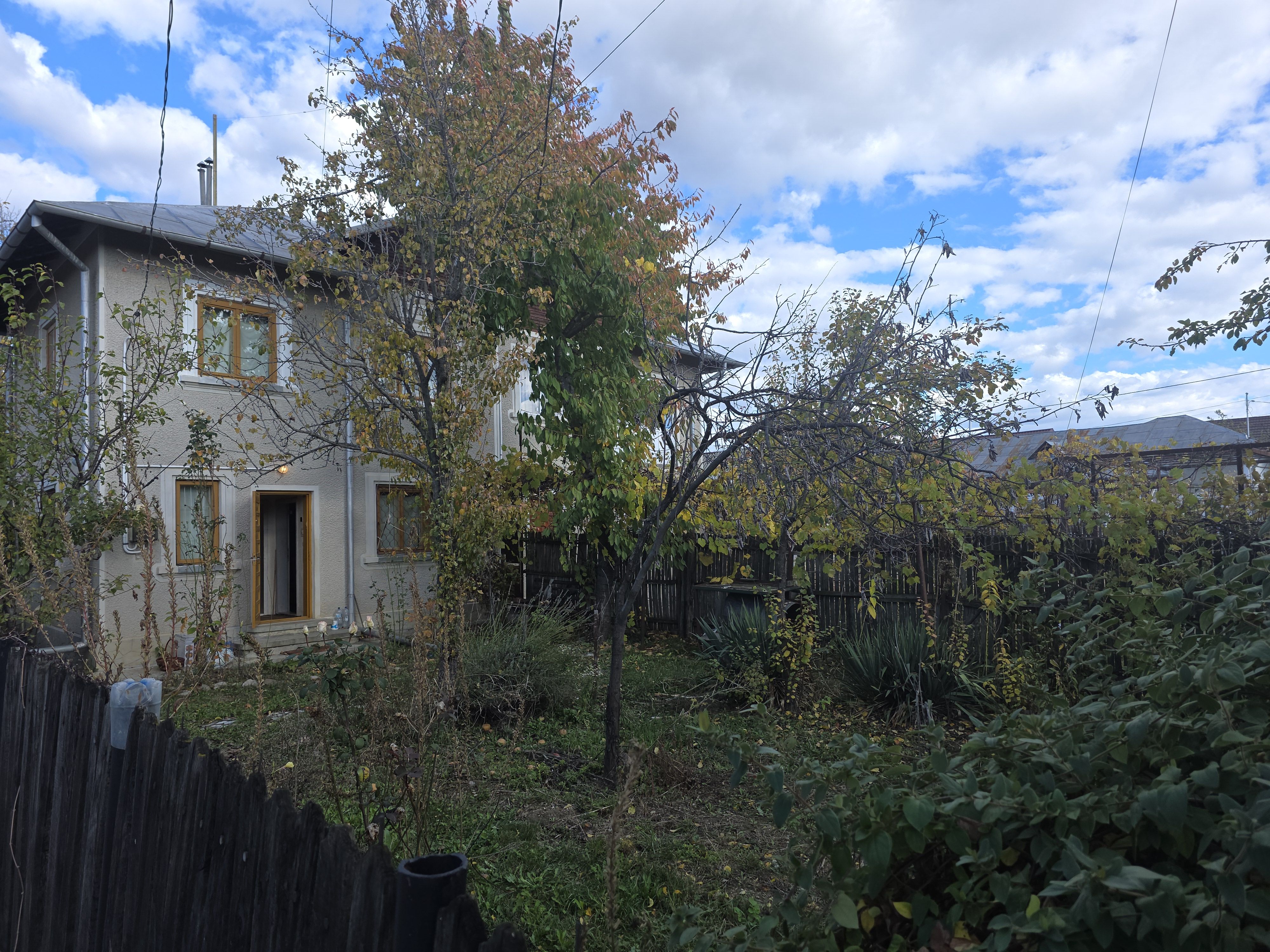 Casa ta la pret de apartament - 5 minute de Targoviste — fotografia 3