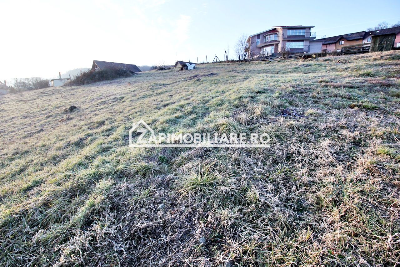 Teren Intravilan cu puz si utilităti, 618 mp — fotografia 4