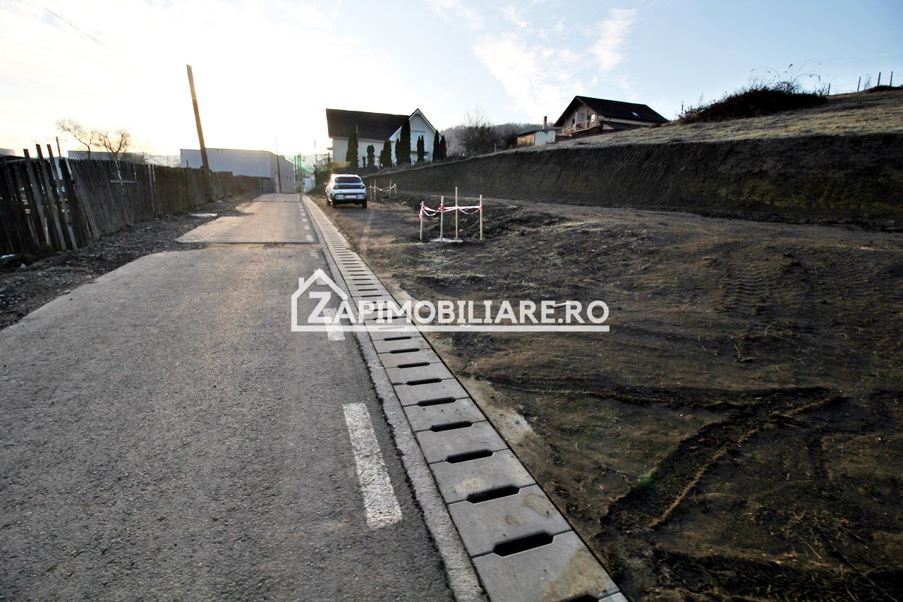 Teren Intravilan cu puz si utilităti, 618 mp — fotografia 6