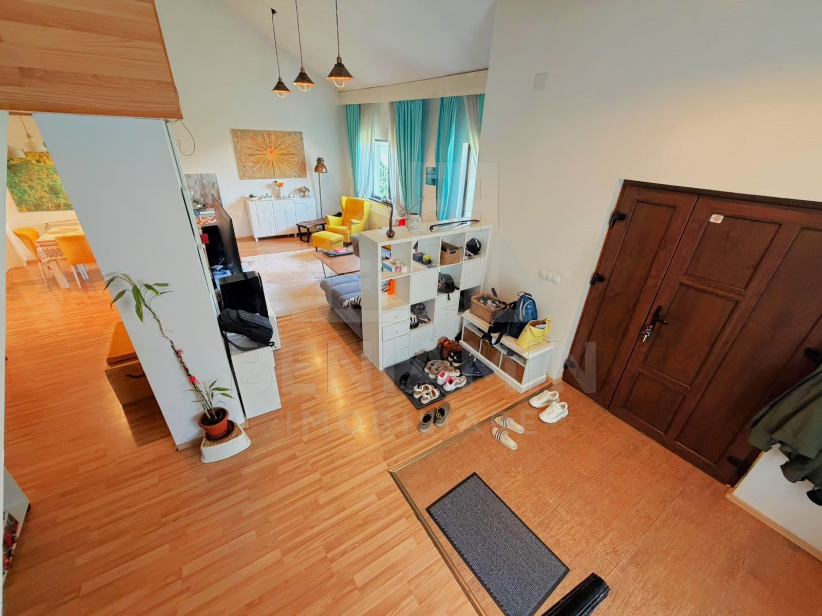 Casa Moderna-Mobilata-Utilata-185mp-CT-An 2010-Teren 1000mp-Carcea — fotografia 5