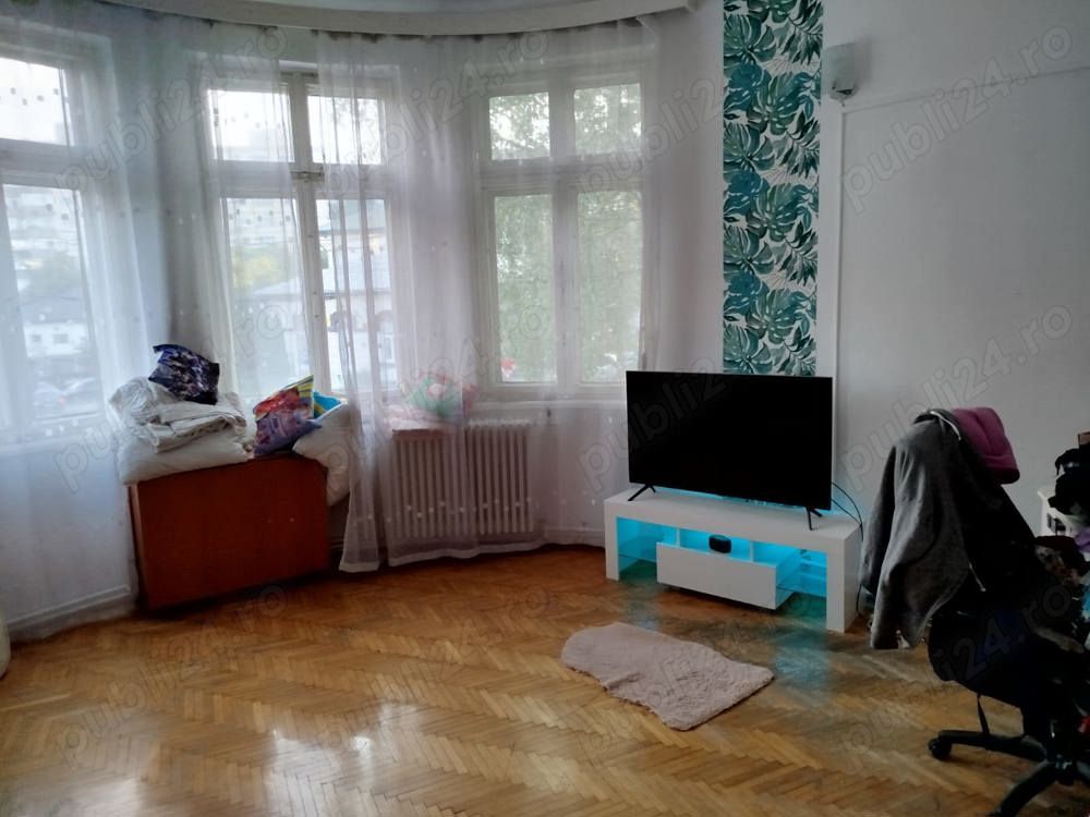BRASADAS vinde casa cu 14 camere in Iasi zona CENTRALA. — fotografia 6