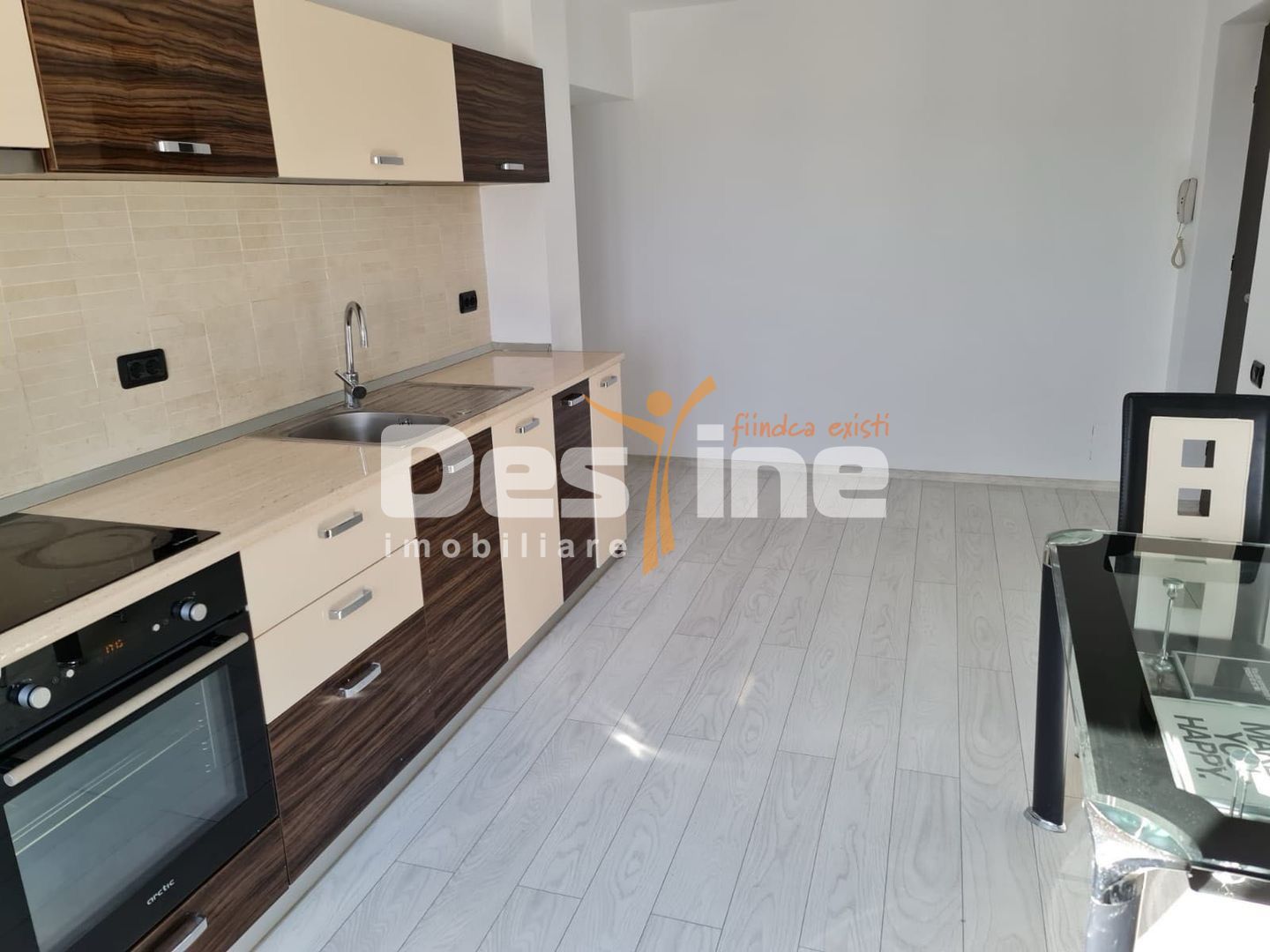 Panduri | 2 camere | 55mp | et 9 | renovat | centrala | 164.900 euro — fotografia 6