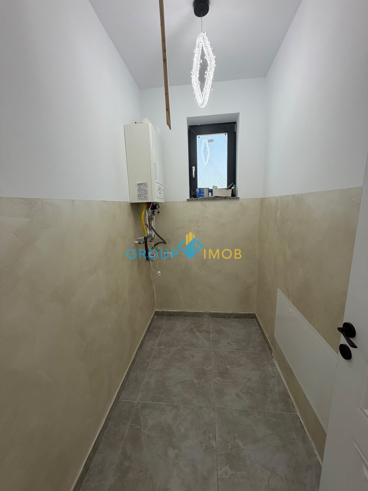 Casă nouă de vânzare utilata si mobilata Premium– Mărgineni, Bacău — fotografia 5