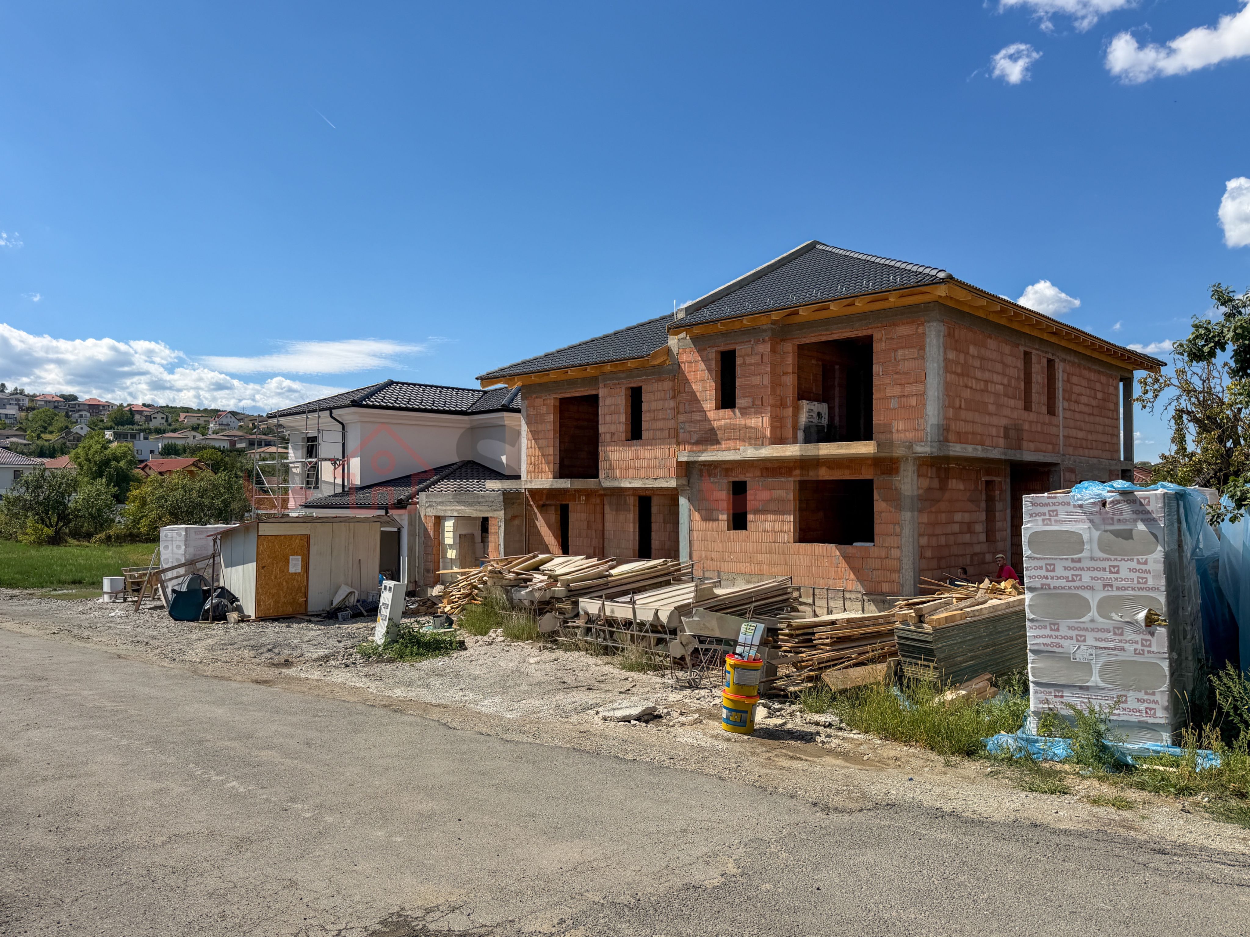 Casa noua cu 4 camere in Borhanci, zona TCI!