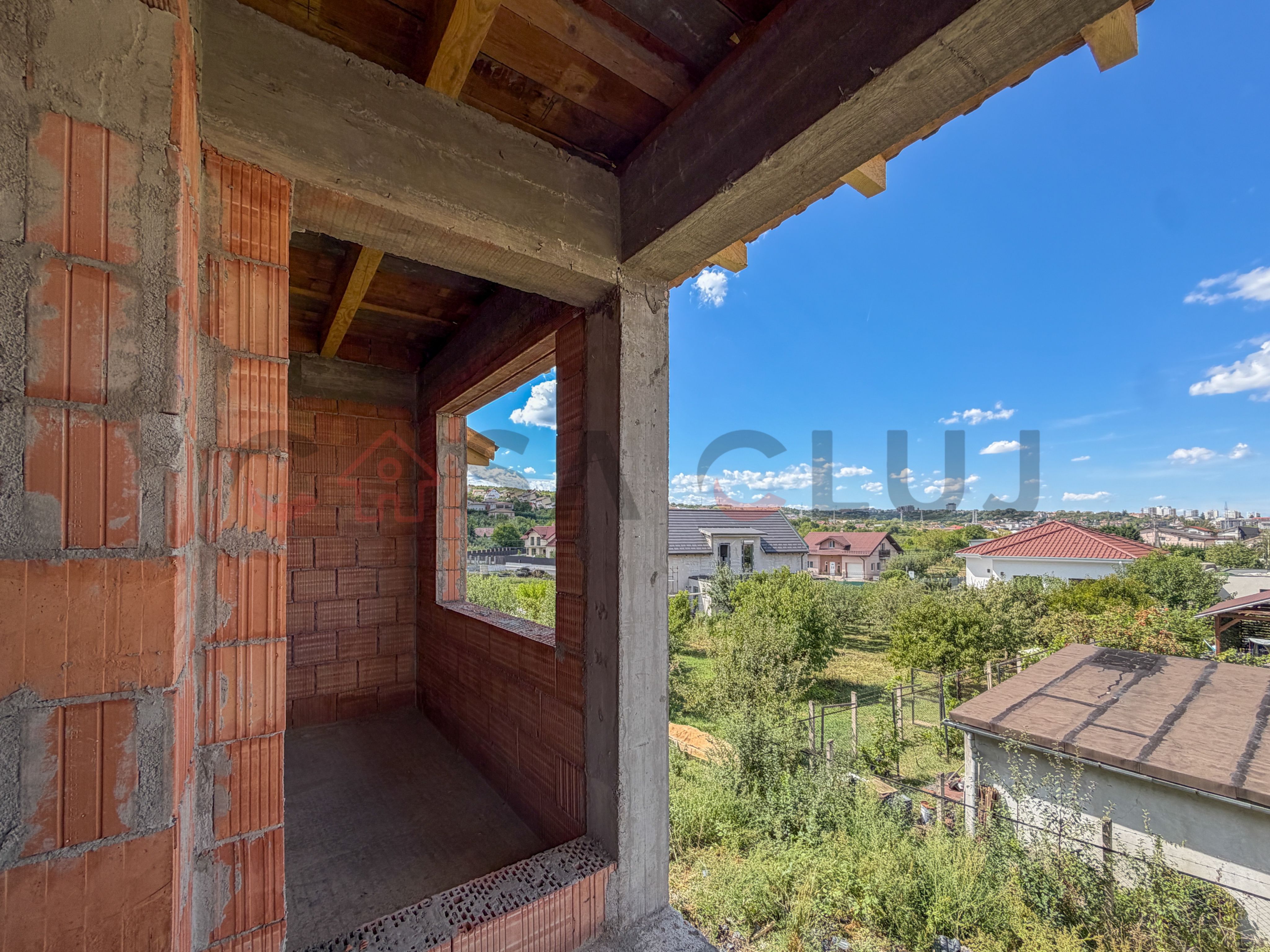 Casa noua cu 4 camere in Borhanci, zona TCI! — fotografia 4