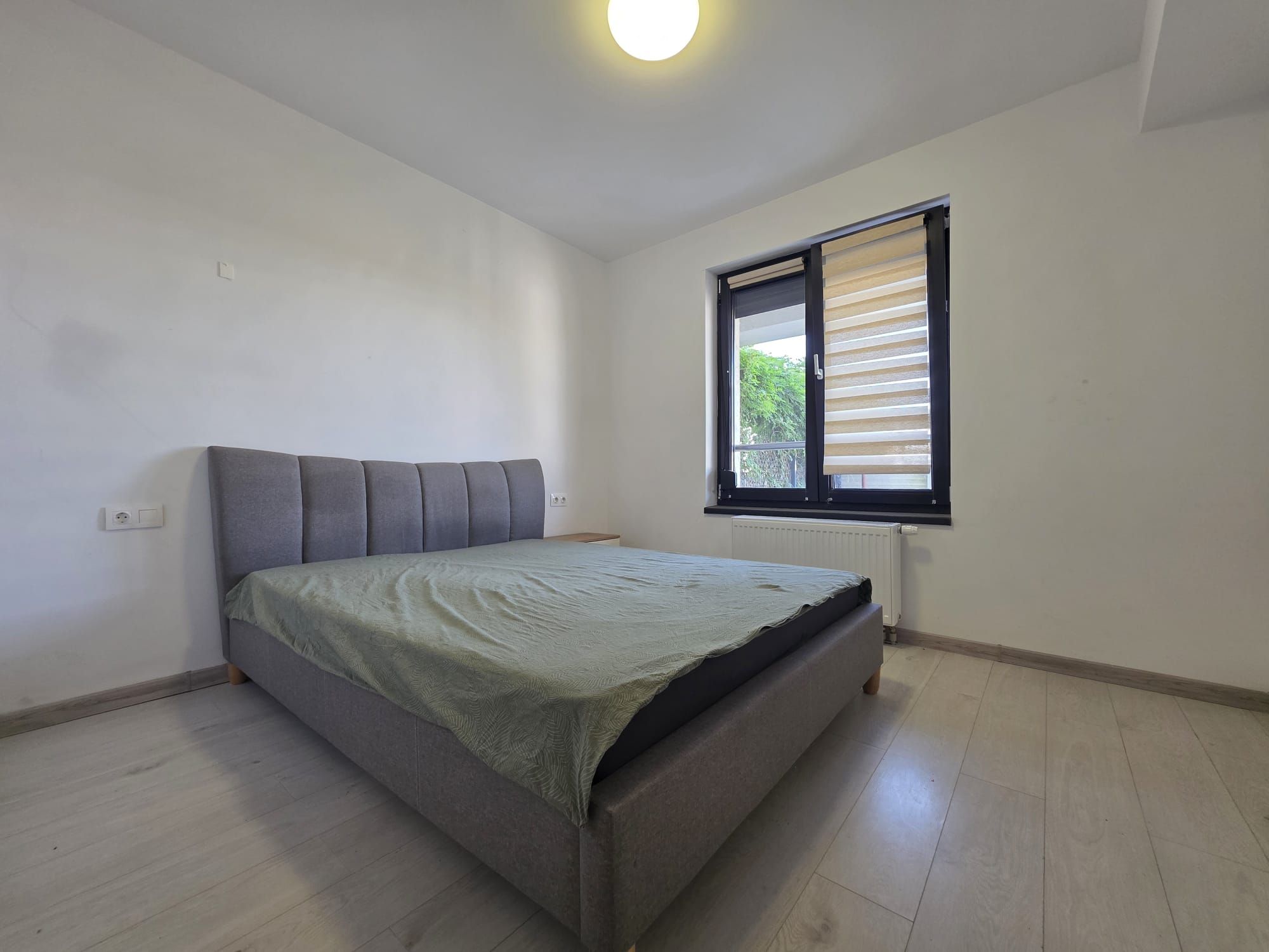 Apartament 3 camere parter si curte 45m  de inchirat Rond OMV Pipera — fotografia 8
