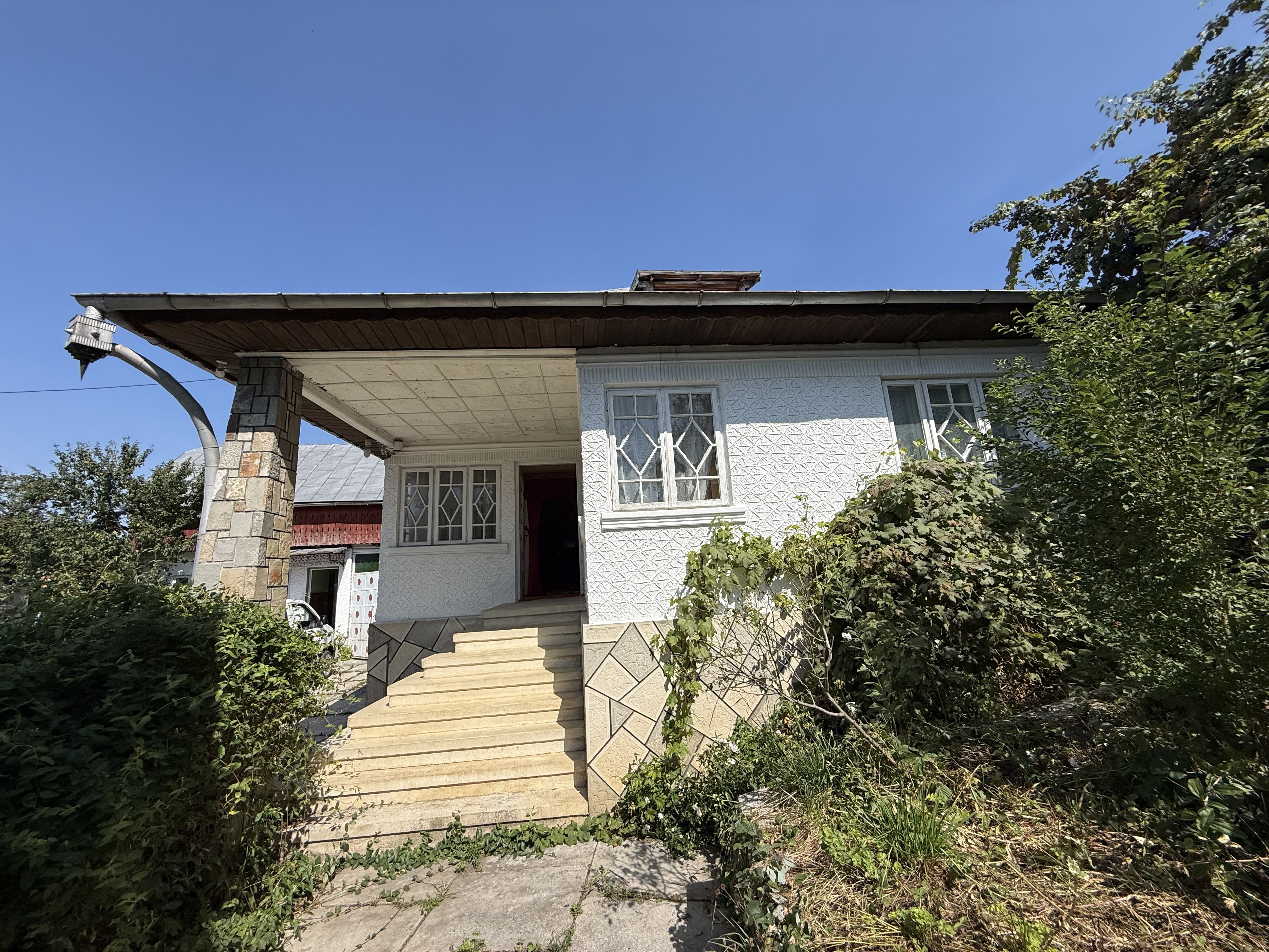 Casă + anexă 280 mp și teren cu dublă deschidere la strada 1500 mp — fotografia 4