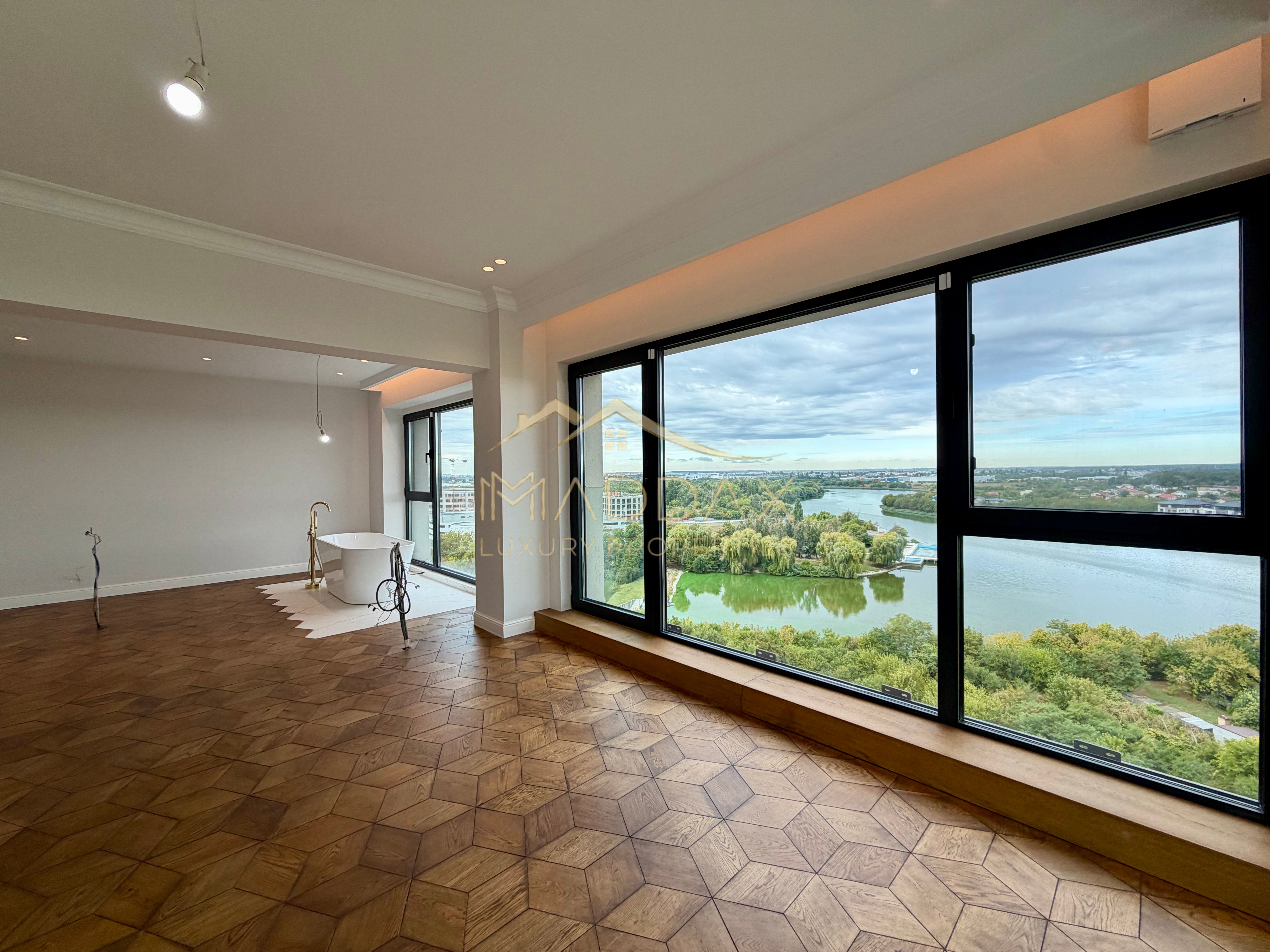 Penthouse cu 4 camere // terasă 70 mp / 200 mp / 3 parking / Straulesti — fotografia 3