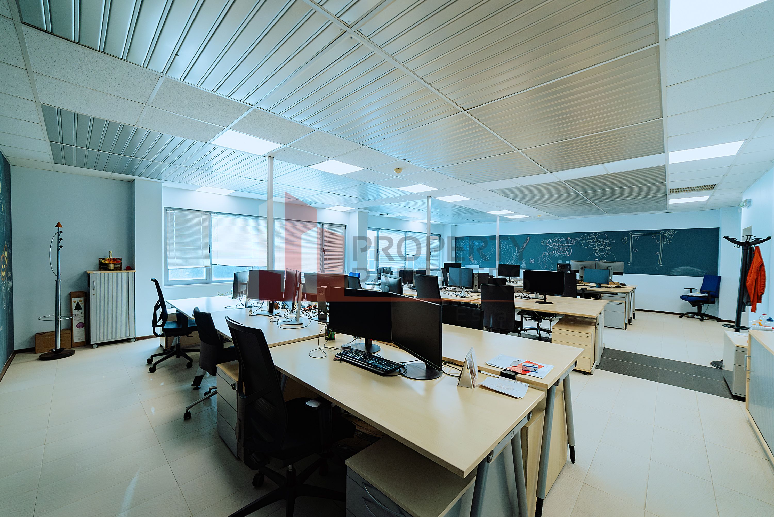 Aurel Vlaicu Office Center  350-1780 mp — fotografia 6