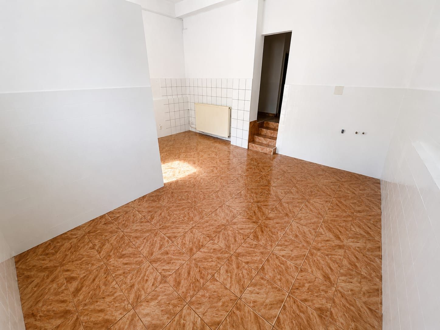 ÎNCHIRIERE SPAȚIU COMERCIAL – SATU MARE — fotografia 2