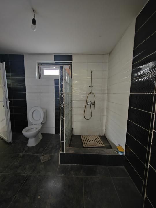 Casă cu teren generos în Dărmănești, DB– oportunitate pentru locuit/investitie — fotografia 16