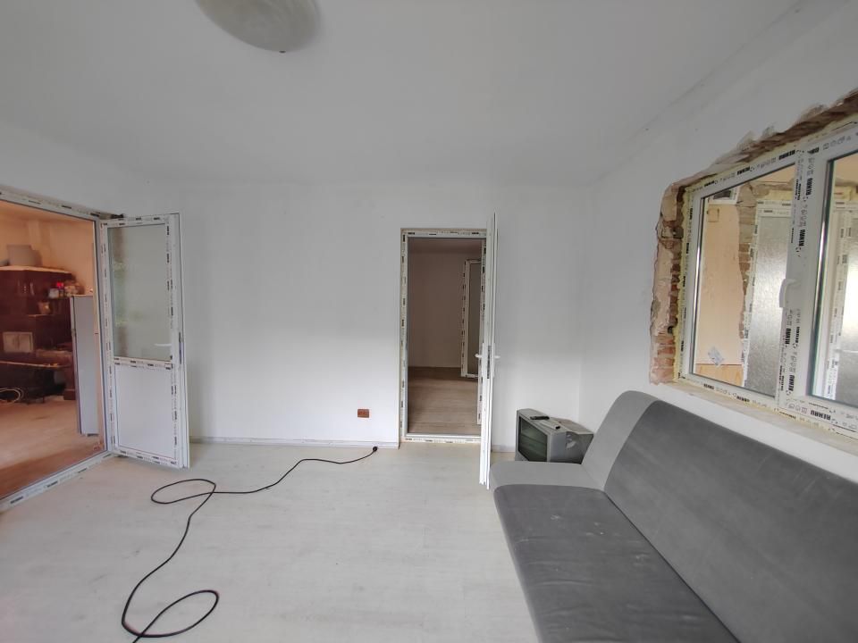 Casă cu teren generos în Dărmănești, DB– oportunitate pentru locuit/investitie — fotografia 8