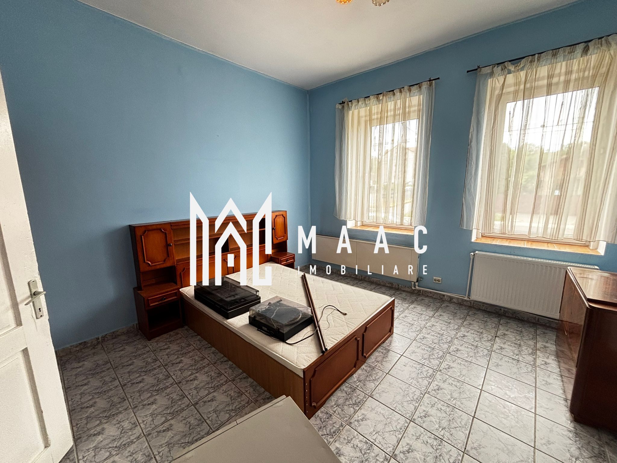 Casă individuală | Teren 1.652 mp | Curte liberă 846 mp | Șura Mica — fotografia 4