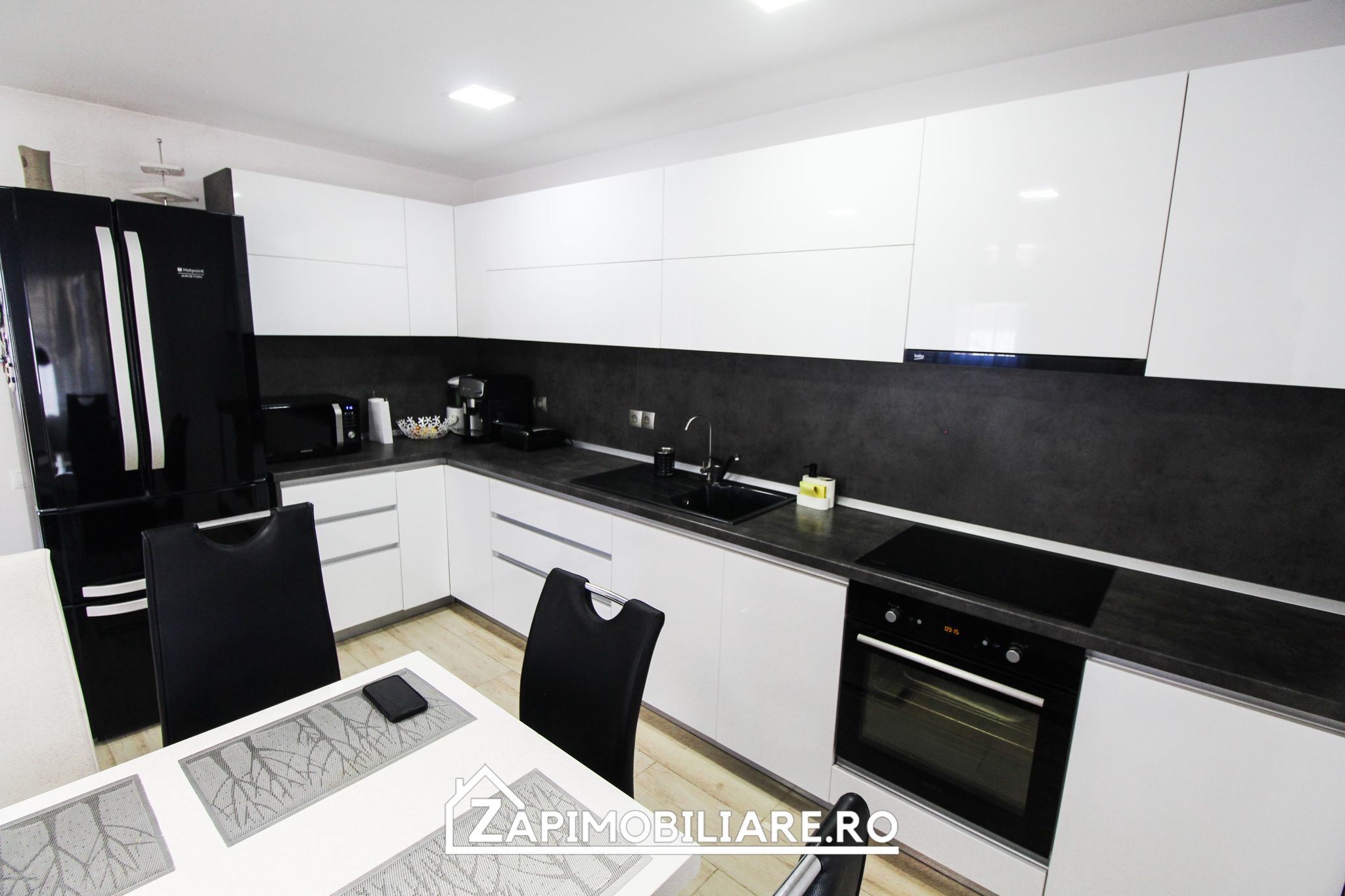 Corunca - Casa 5 camere 170 mp - mobilat utilat + garaj — fotografia 6