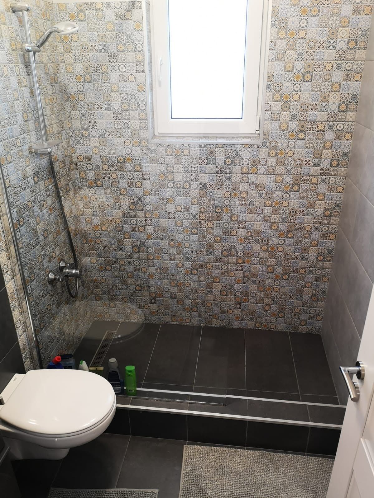 Apartament 2 camere decomandate, gradina, parcare, Sesul de Sus — fotografia 5