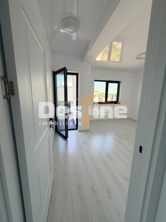 Casa tip Duplex Rediu 4CD 188 mp + terasa PANORAMICA — fotografia 4