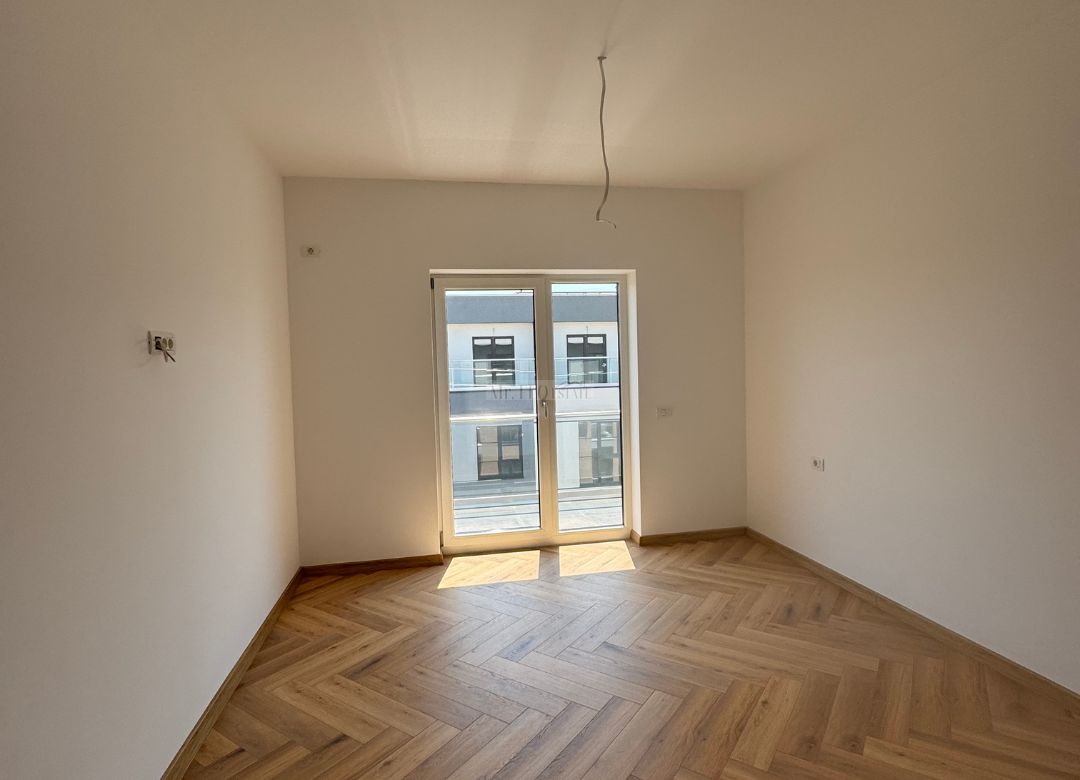 Penthouse spațioas și modern, cu terasă panoramică - Torontalului — fotografia 11