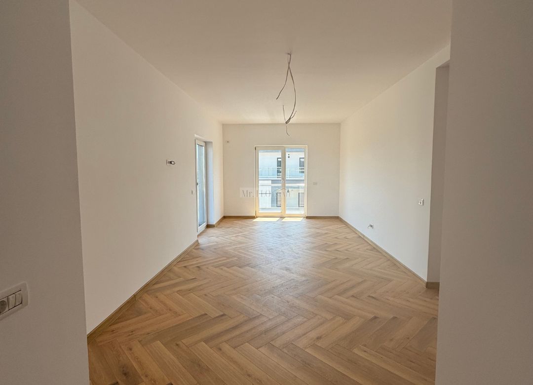 Penthouse spațioas și modern, cu terasă panoramică - Torontalului — fotografia 7