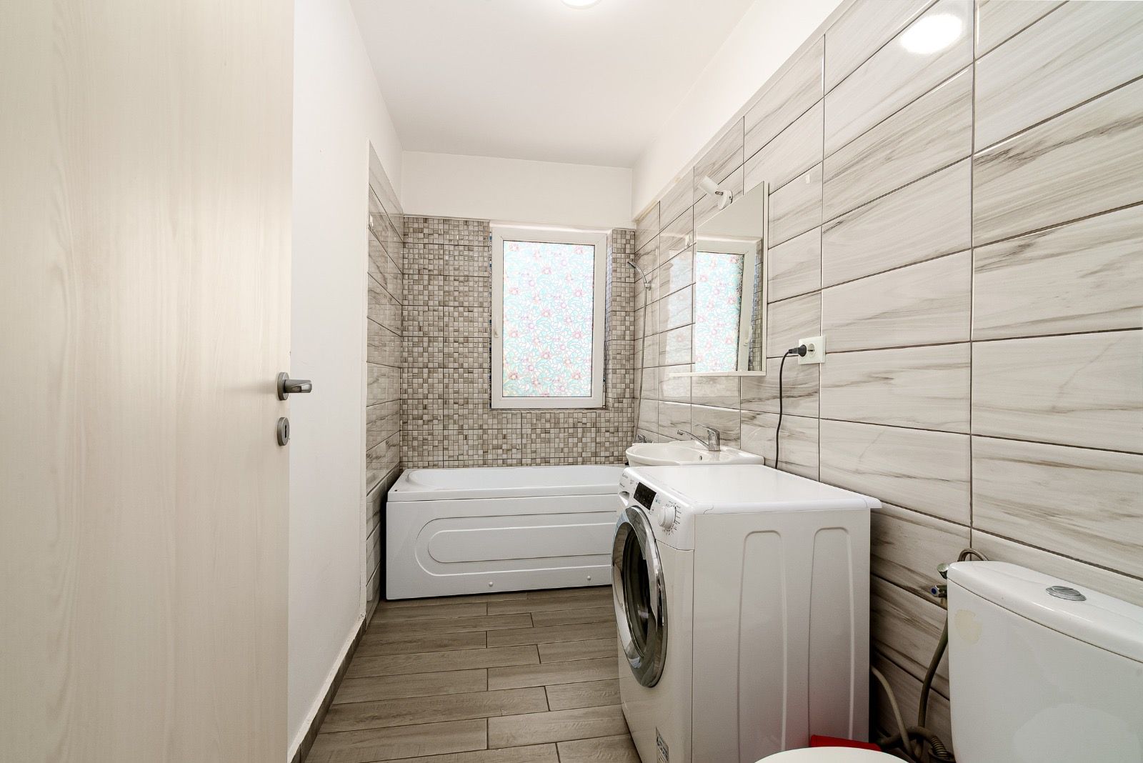 Apartament 2 camere 54 mp mobilat/utilat- bloc 2020- Măgurele — fotografia 4