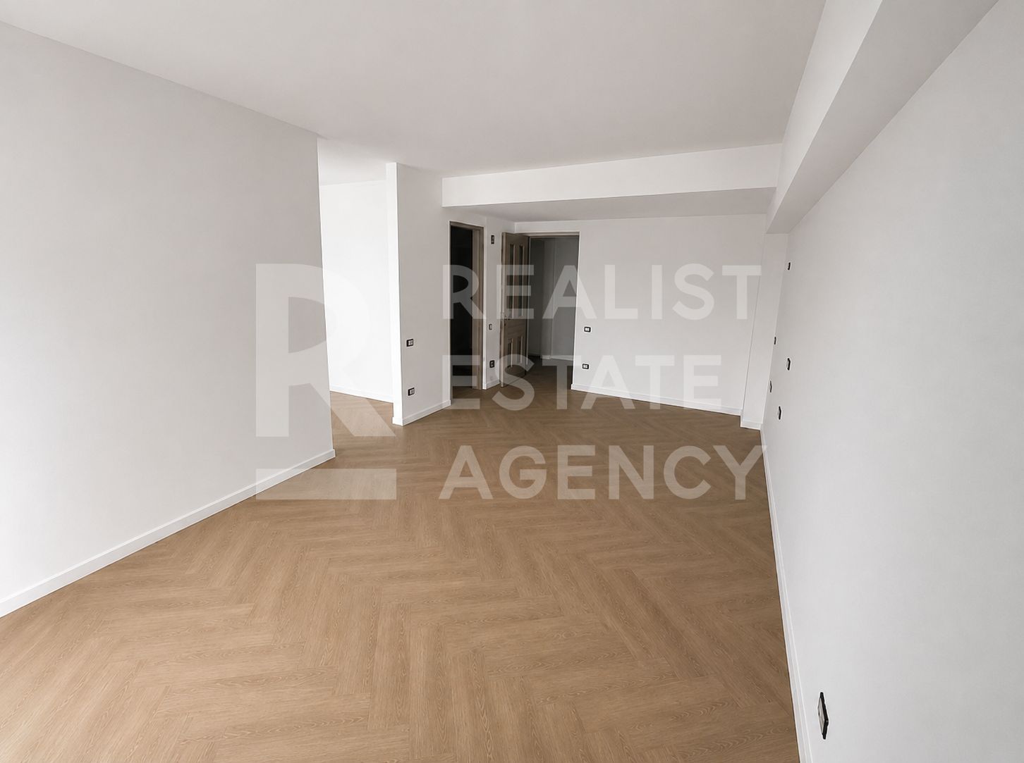 Vânzare, studio dublu, Pipera, București — fotografia 2