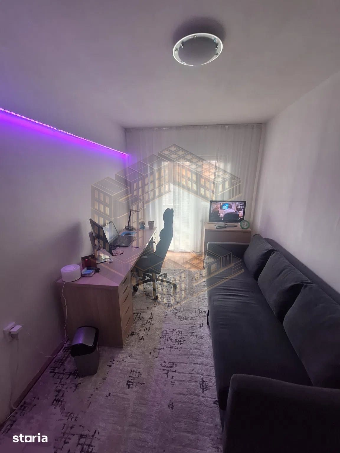 Apartament cu 3 camere,decomandat,etaj intermediar,de vânzare,Giroculu — fotografia 2