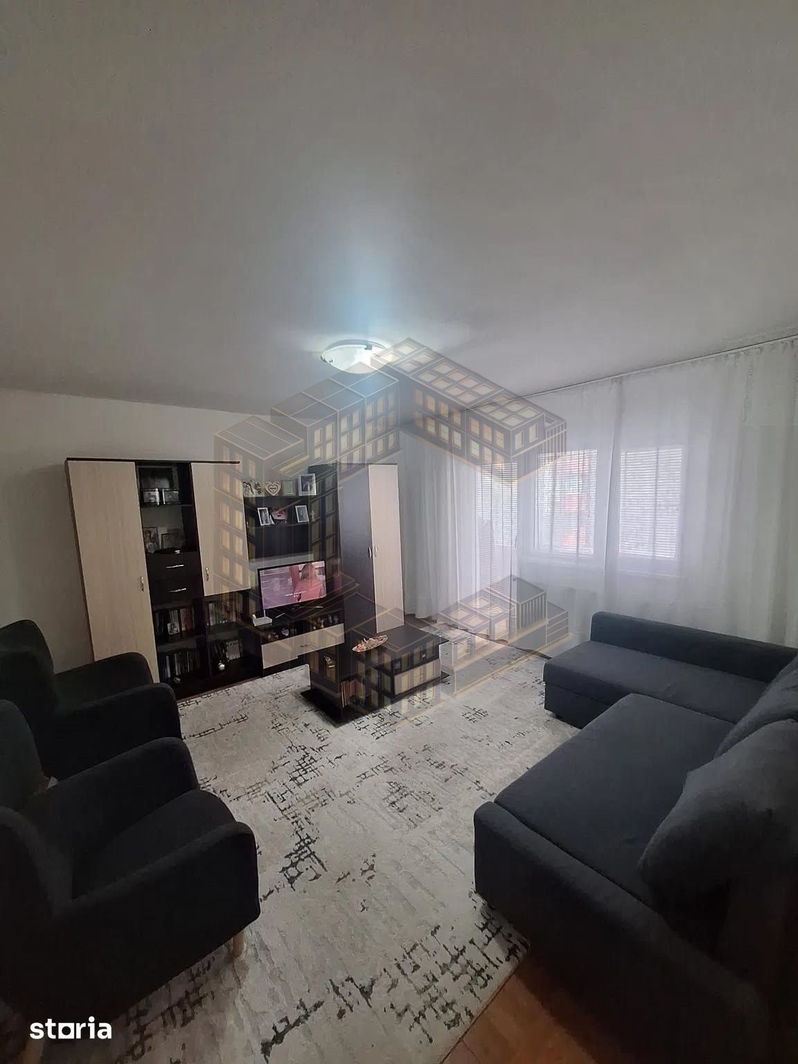 Apartament cu 3 camere,decomandat,etaj intermediar,de vânzare,Giroculu — fotografia 4