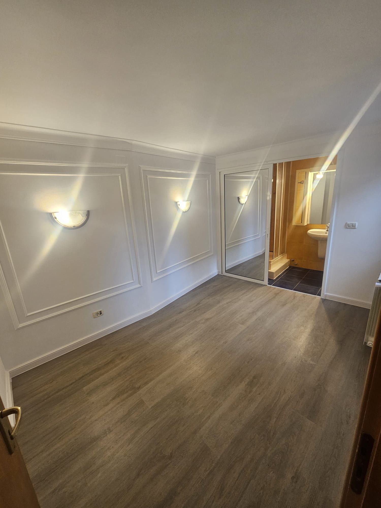 Casă de închiriat | Parcul Carol | 4 camere | Prima inchiriere — fotografia 7